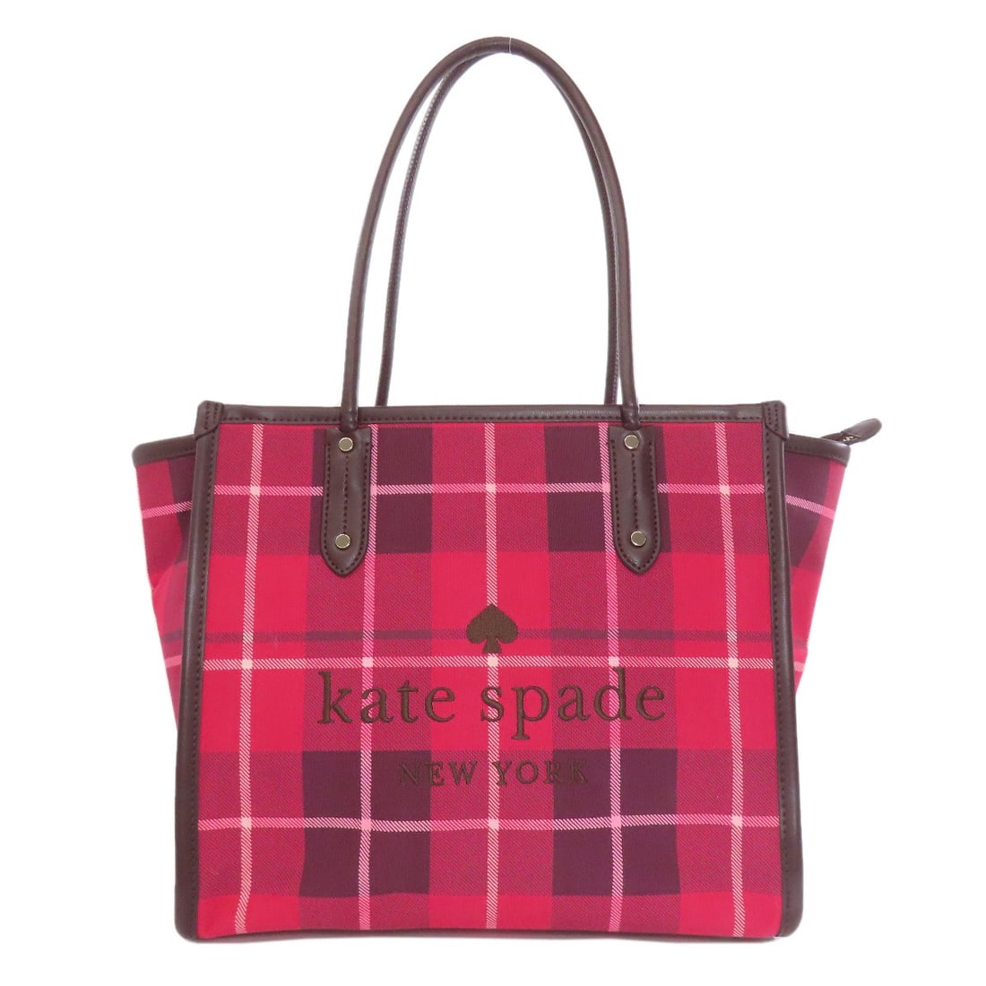 Canvas kate spade Checkpattern Tote Bag: Canvas kate spade Checkpattern Tote Bag This listing features Canvas kate spade Checkpattern Tote Bag. Item specifics are provided below. Item Specifics: Brand: kate spade Style: Tote Bag Exterior