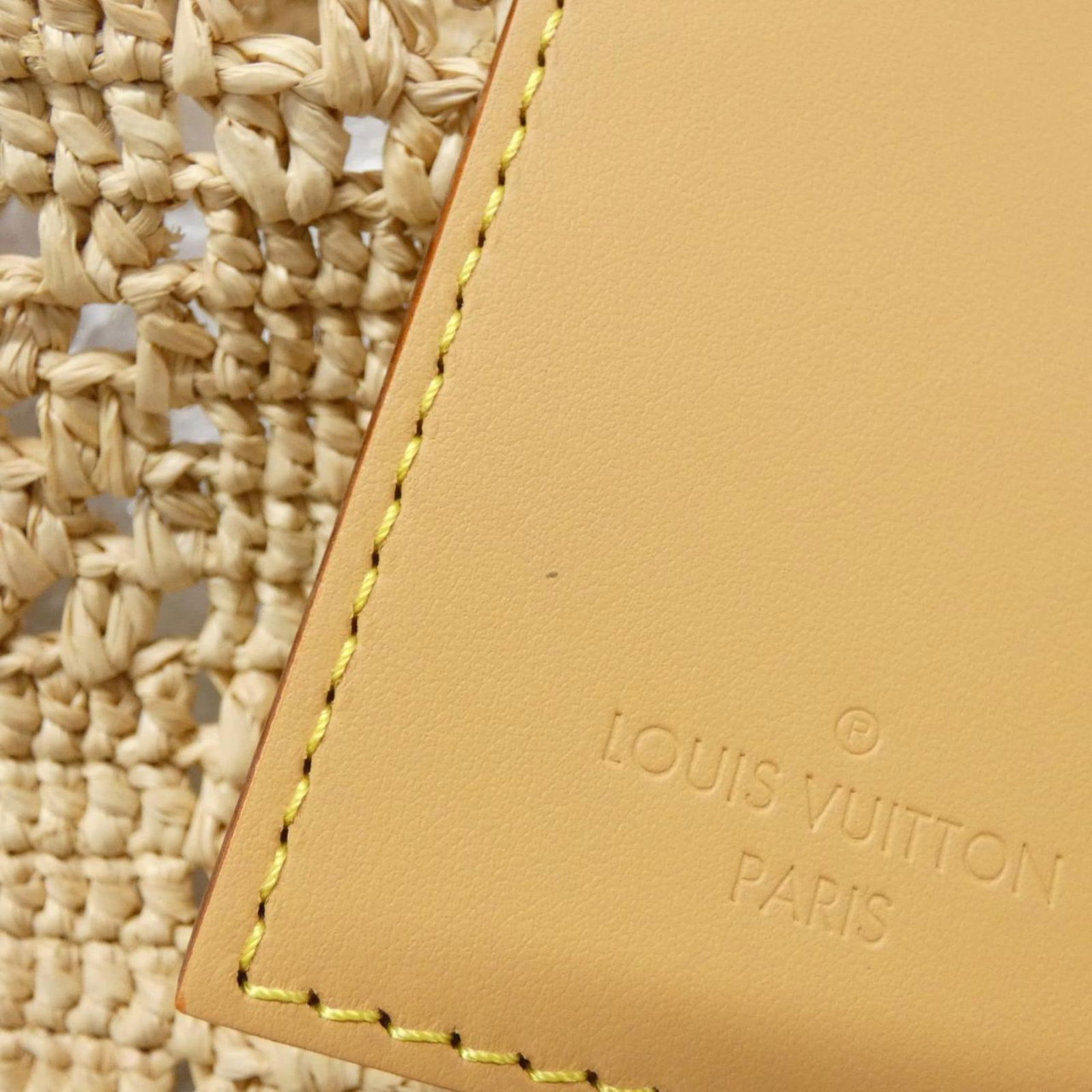 Raffia Louis Vuitton Handbag - 4