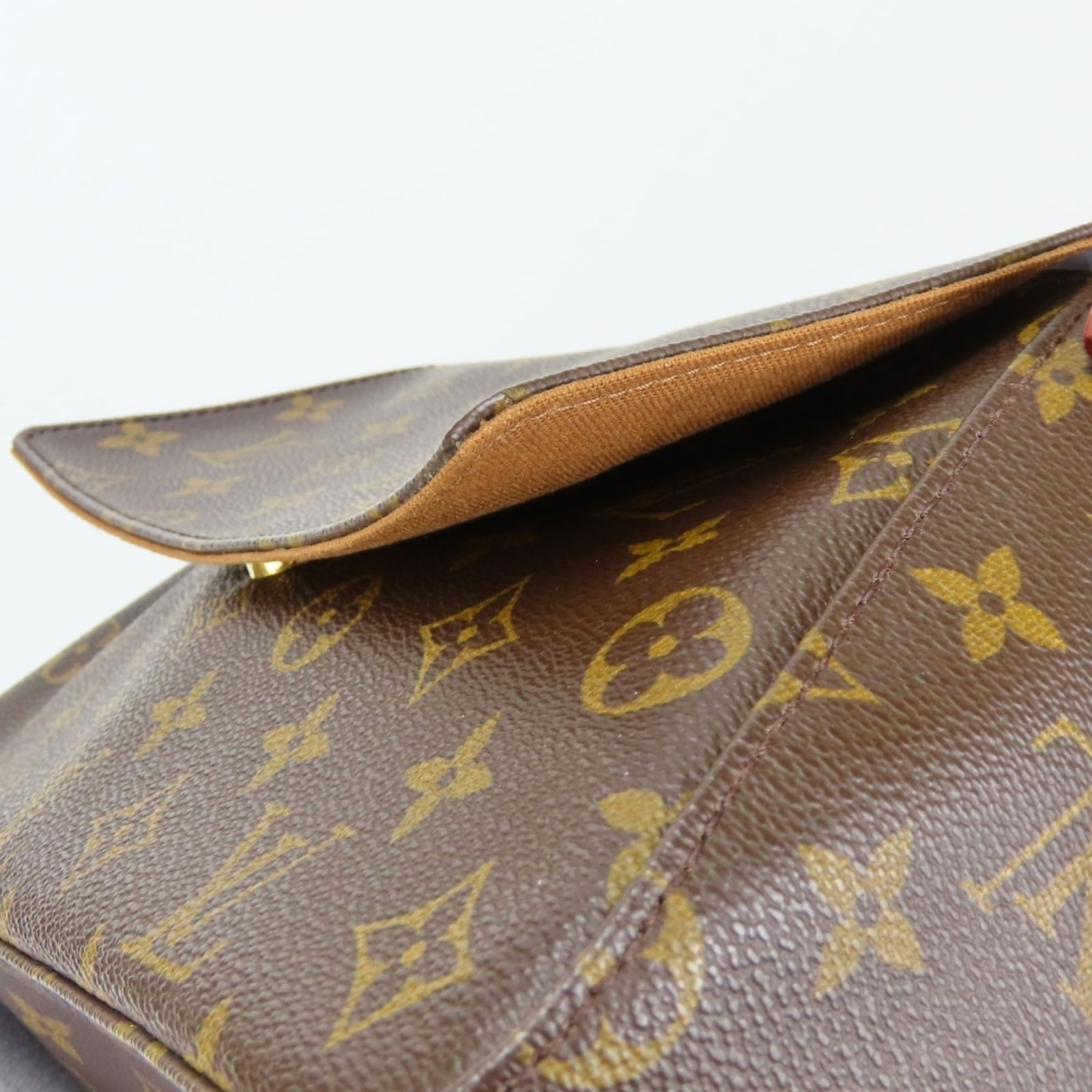Monogram Louis Vuitton Shoulder Bag - 14