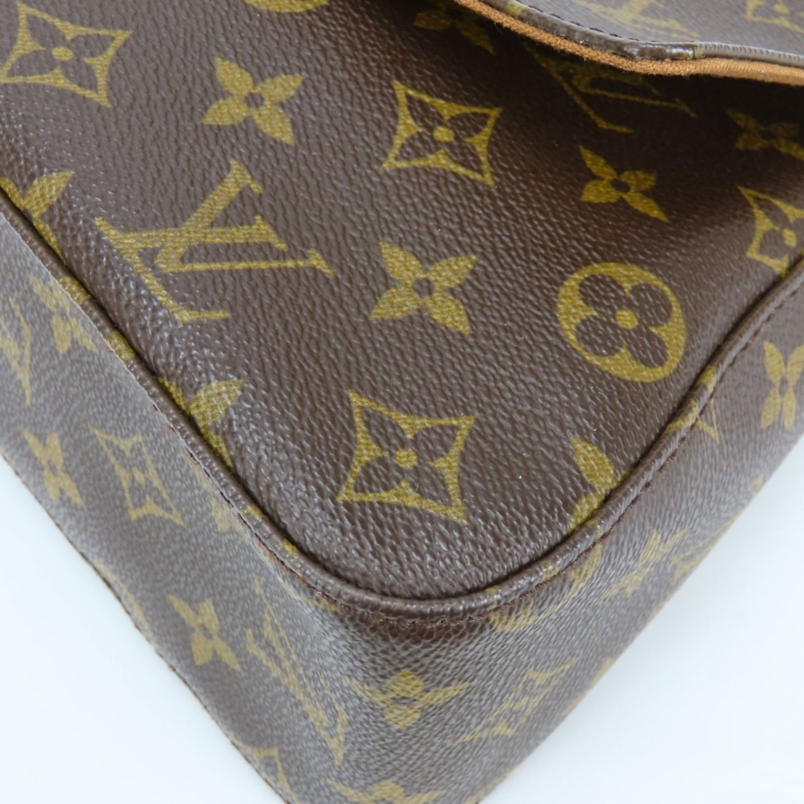 Monogram Louis Vuitton Shoulder Bag - 7