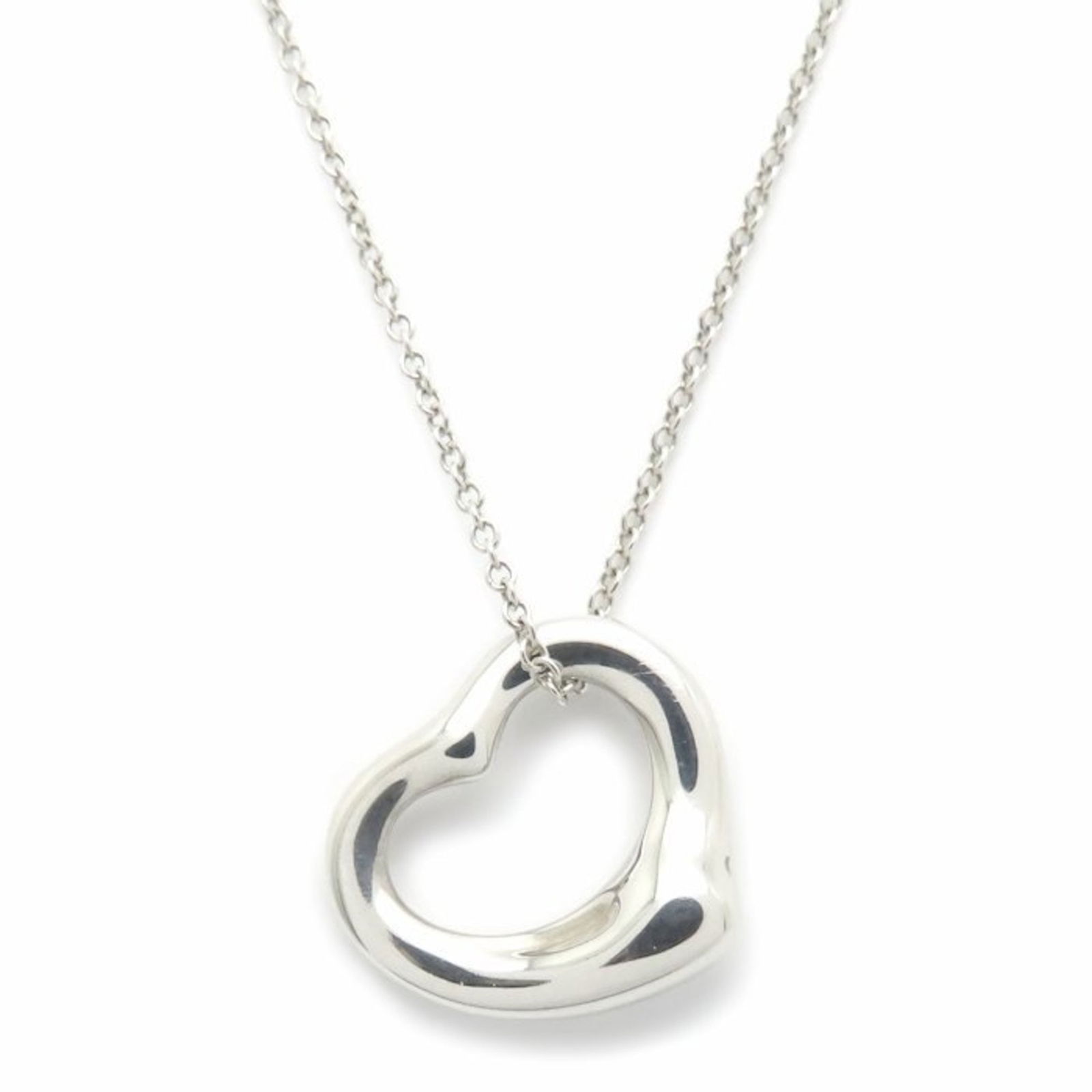 295025 - TIFFANY & Co. Tiffany Open Heart Necklace in SV925 for Women: 295025 - TIFFANY & Co. Tiffany Open Heart Necklace in SV925 for Women This listing features 295025 - TIFFANY & Co. Tiffany Open Heart Necklace in SV925 for Women. Item specifics are provided below. It