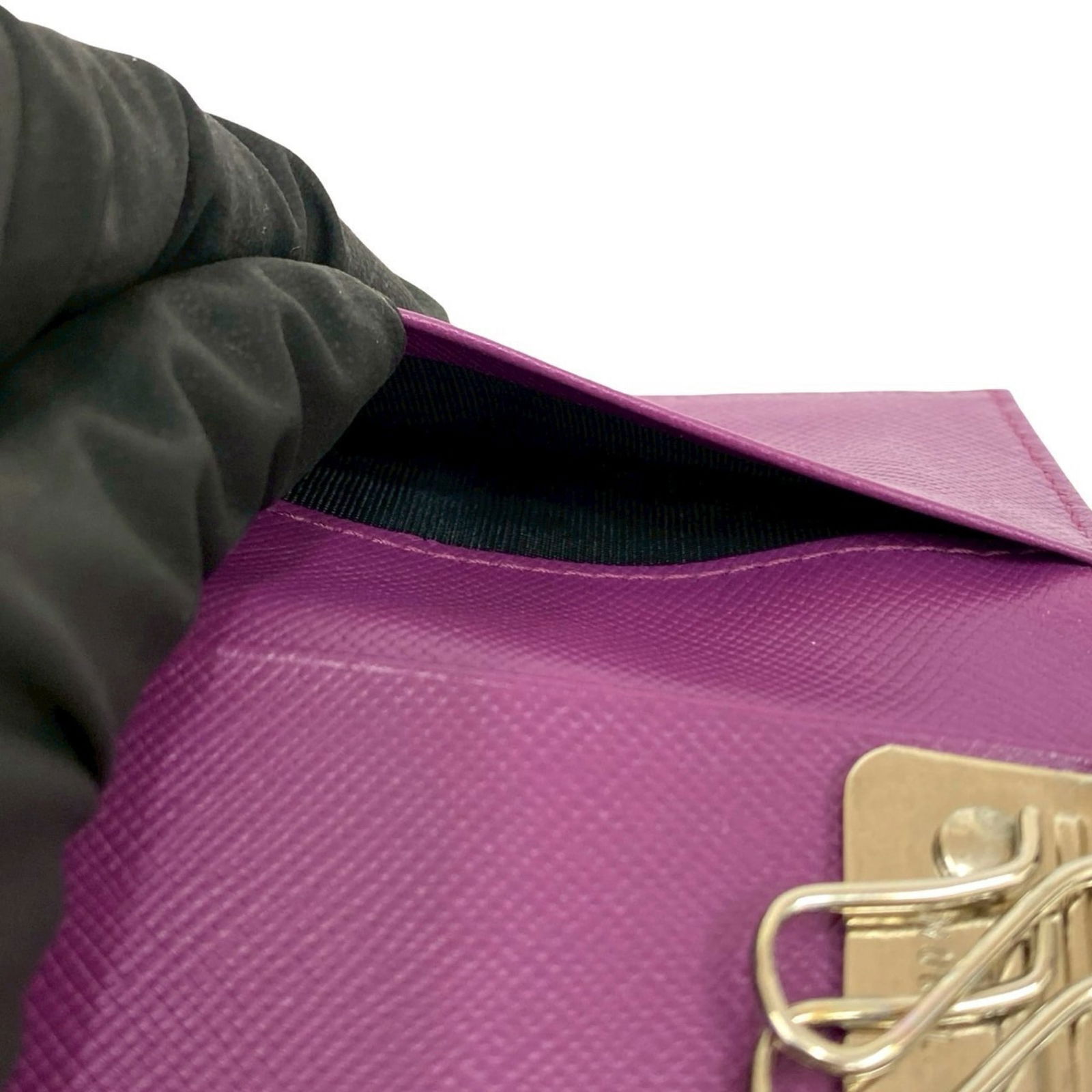 Leather - Prada Keycase Nylon - 9