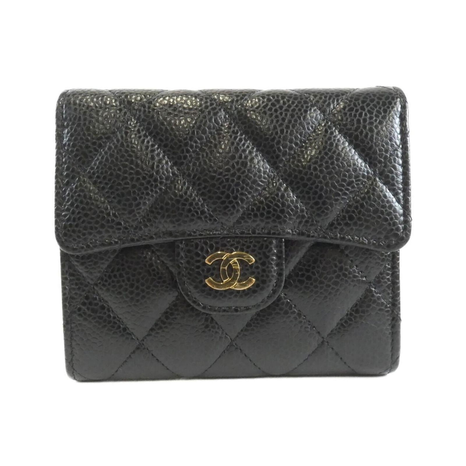 Calfskin Chanel Wallet (Tri-Fold) Grained: Calfskin Chanel Wallet (Tri-Fold) Grained This listing features Calfskin Chanel Wallet (Tri-Fold) Grained. Item specifics are provided below. Item Specifics: Brand: Chanel Type: Wallet (Tri-Fold) Gend