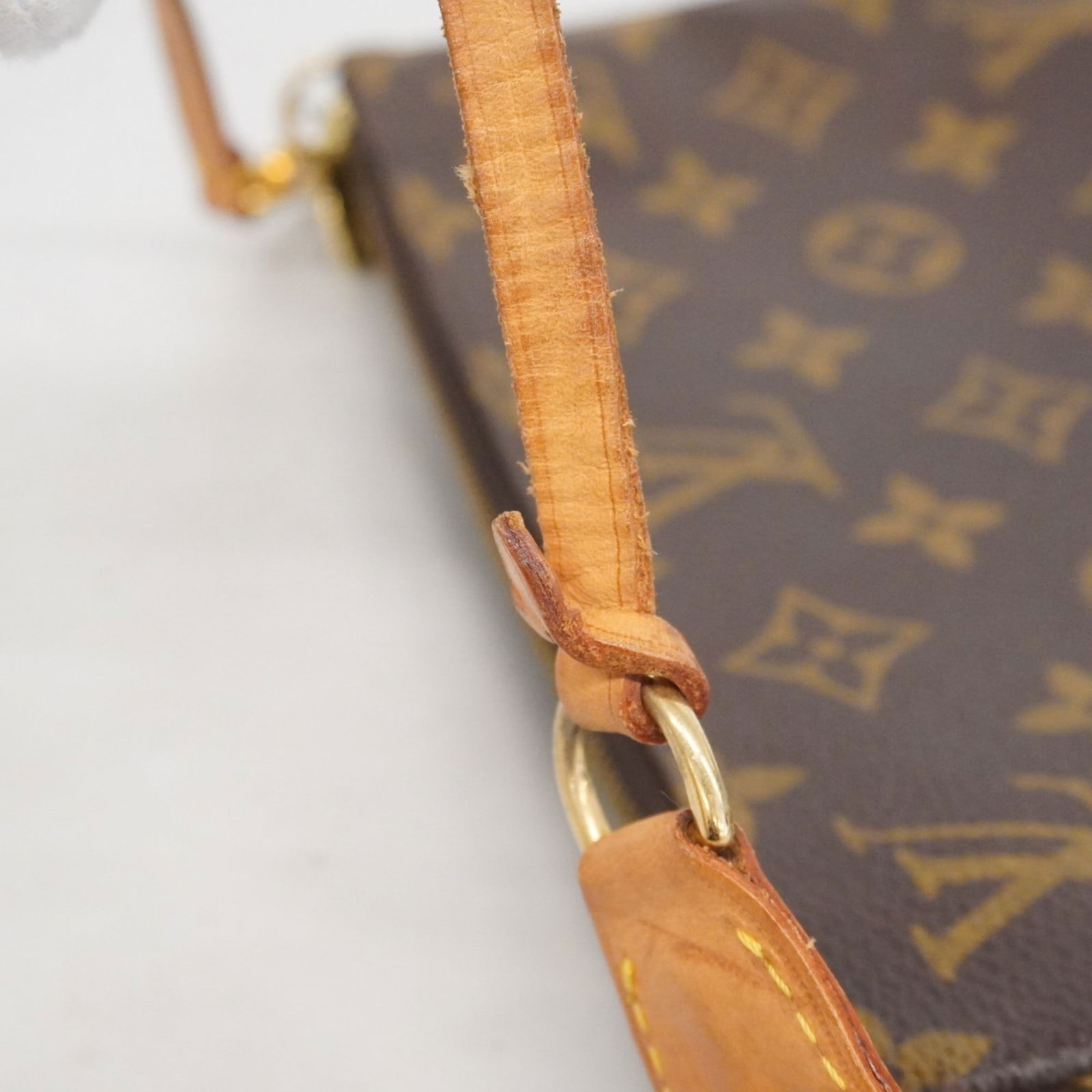 Pouch Louis Vuitton - 10