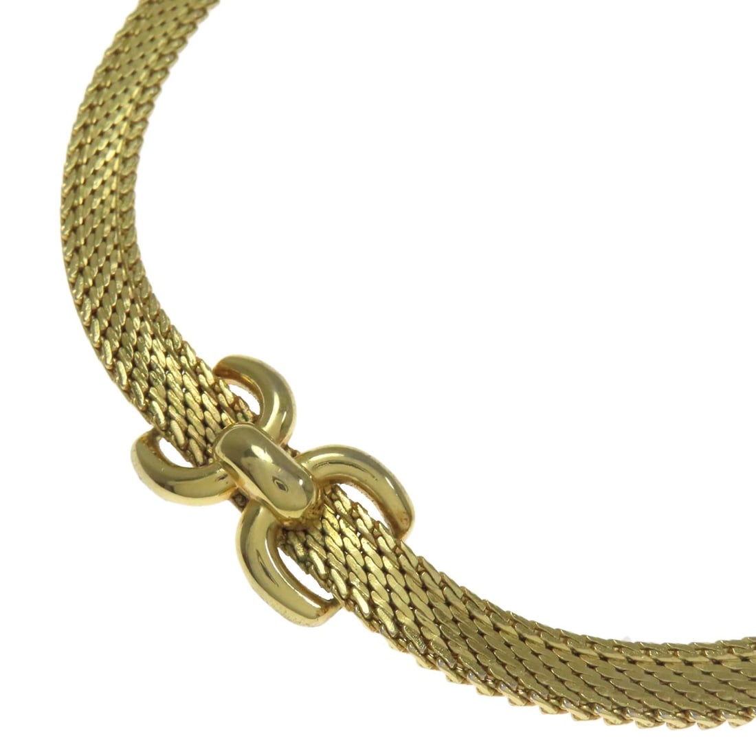 Metal CHRISTIAN DIOR Oval charm Necklace: Metal CHRISTIAN DIOR Oval charm Necklace This listing features Metal CHRISTIAN DIOR Oval charm Necklace. Item specifics are provided below. Item Specifics: Brand: CHRISTIAN DIOR Style: Necklace