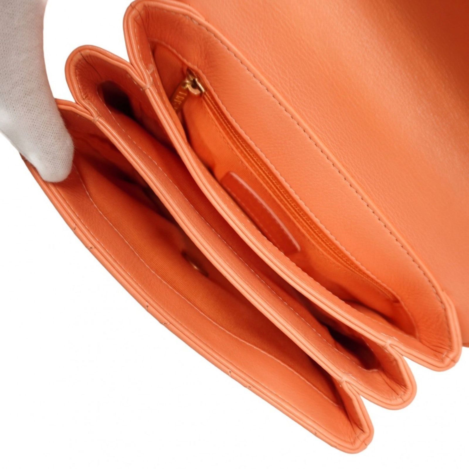 Leather Chanel Handbag - 4