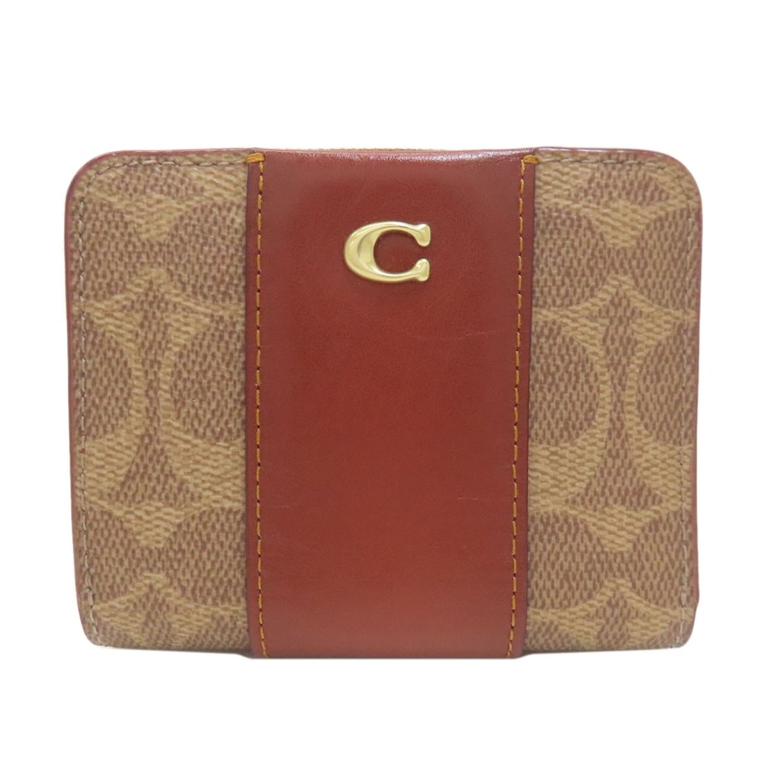 PVC COACH CD716 Billfold Bifold Wallet with Coin Pocket: PVC COACH CD716 Billfold Bifold Wallet with Coin Pocket This listing features PVC COACH CD716 Billfold Bifold Wallet with Coin Pocket. Item specifics are provided below. Item Specifics: Brand: COACH S