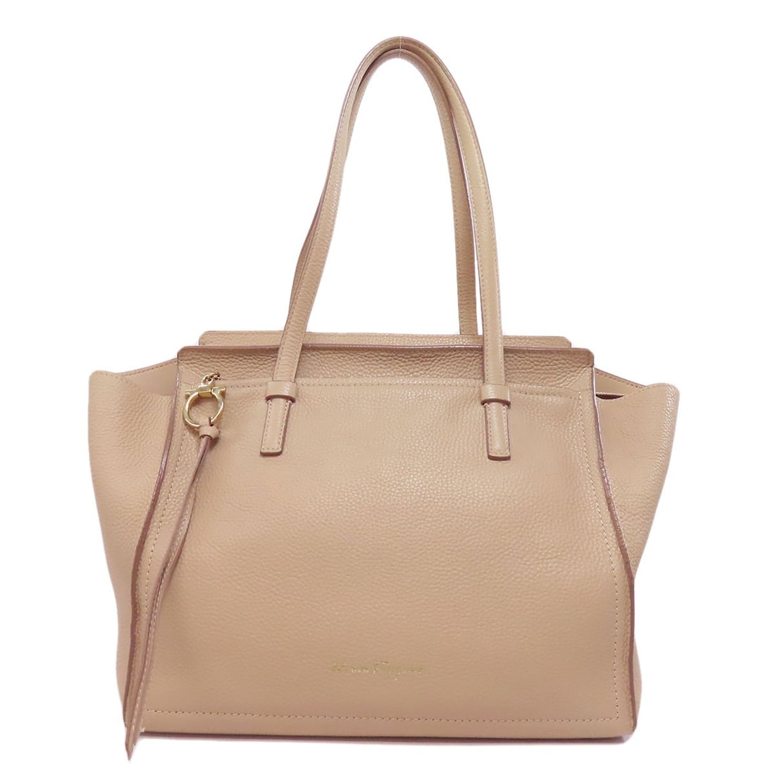 Leather Salvatore Ferragamo Amy GanciniHardware Tote Bag: Leather Salvatore Ferragamo Amy GanciniHardware Tote Bag This listing features Leather Salvatore Ferragamo Amy GanciniHardware Tote Bag. Item specifics are provided below. Item Specifics: Brand: