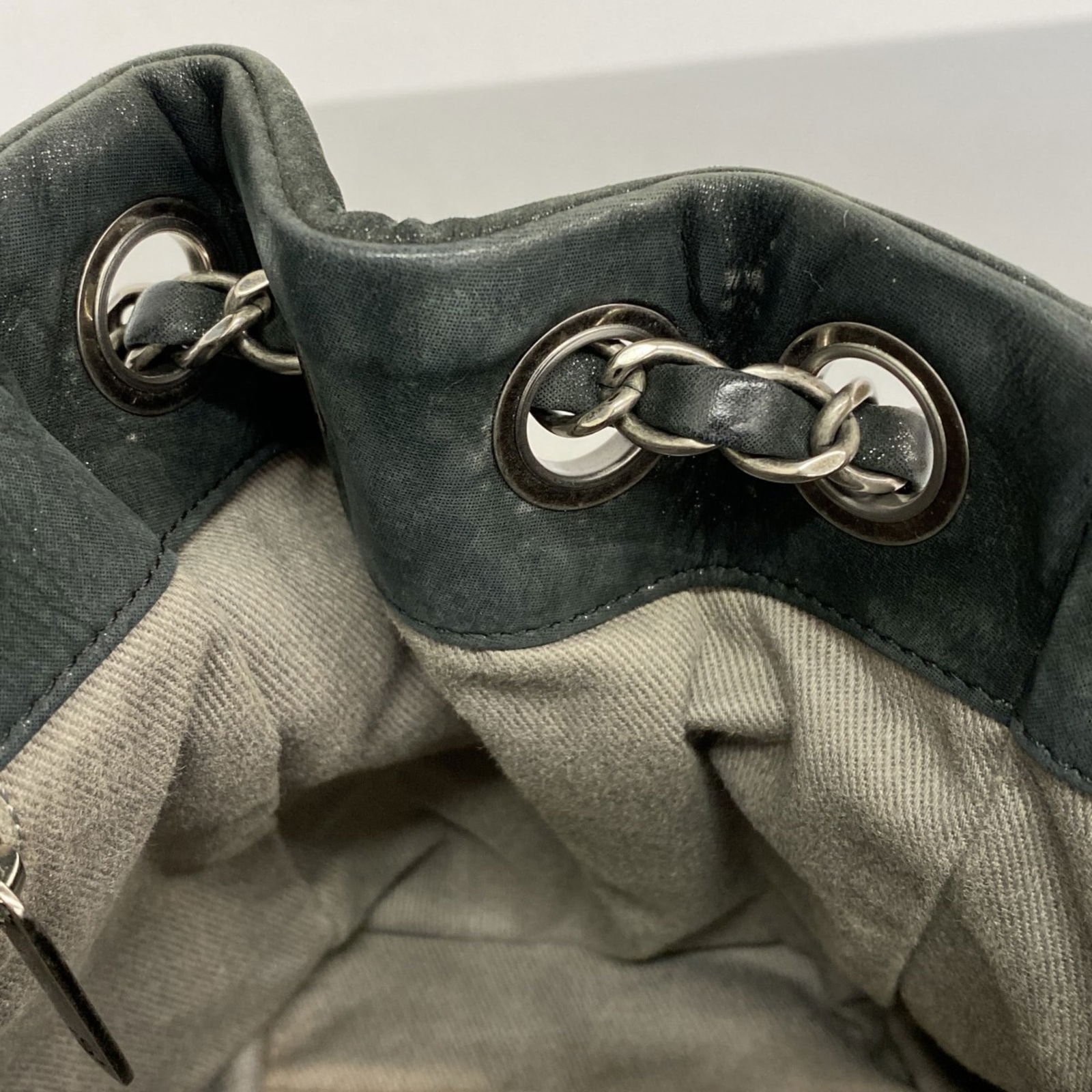 Leather Chanel Shoulder Bag - 9