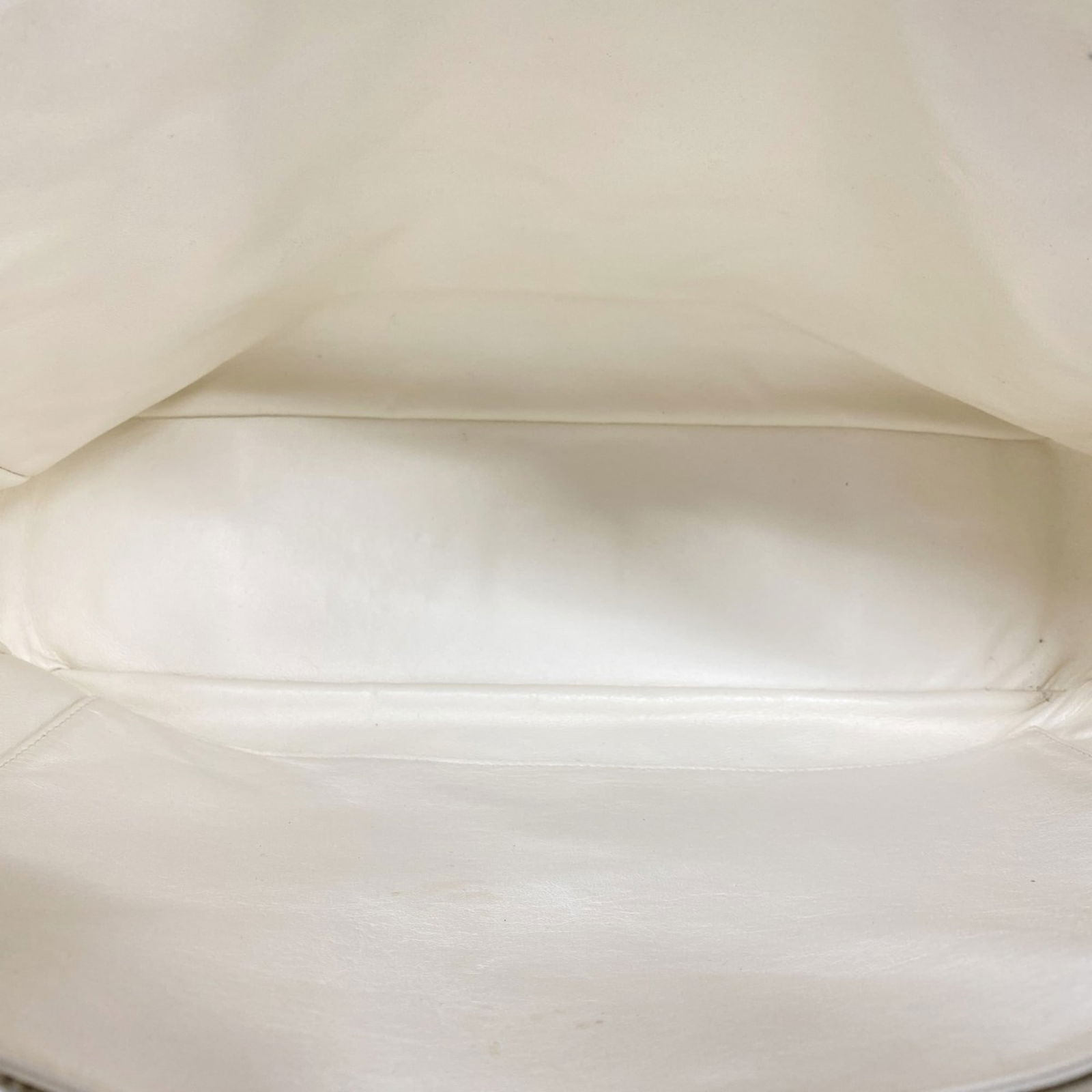 Canvas Chanel Handbag - 4