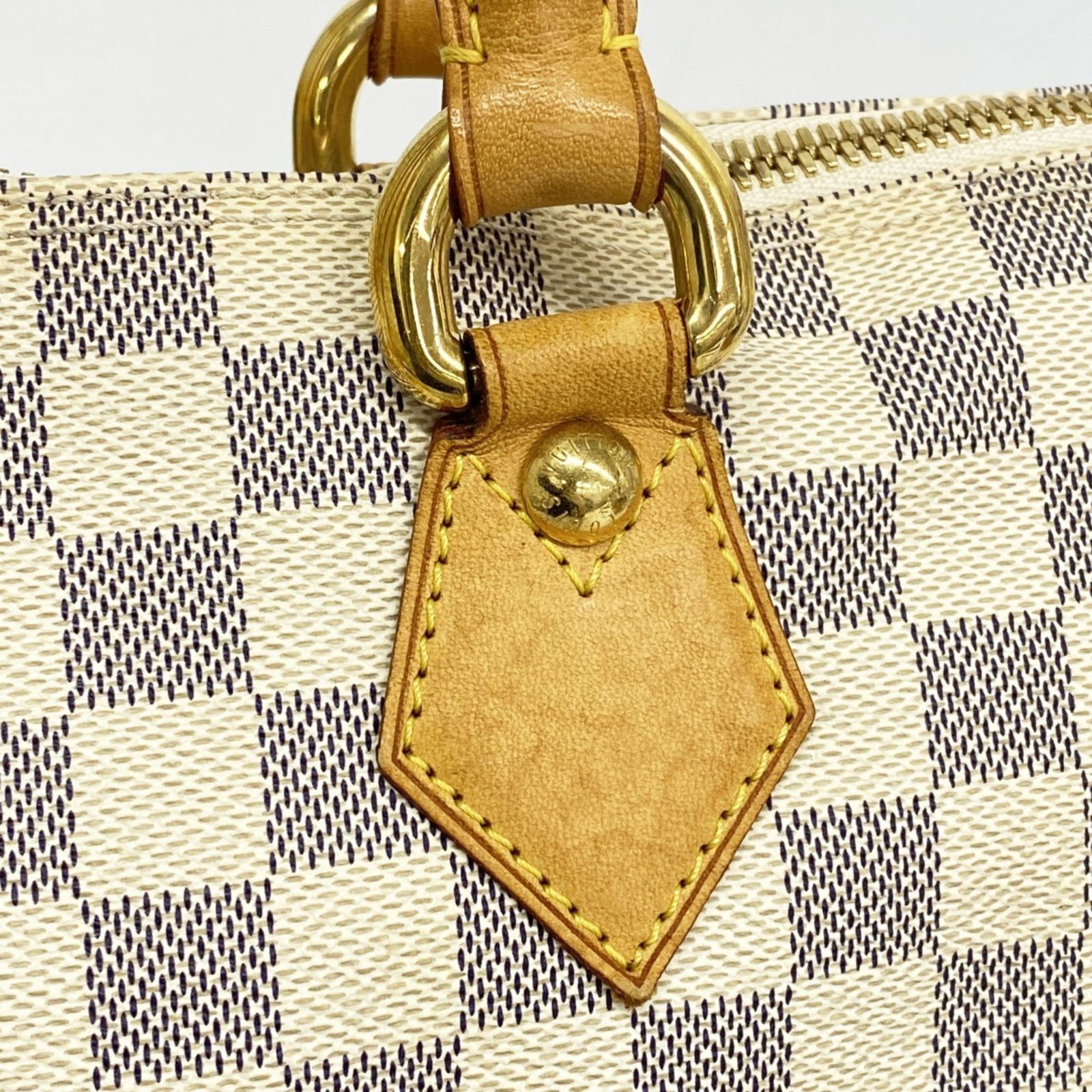 Handbag Louis Vuitton - 11