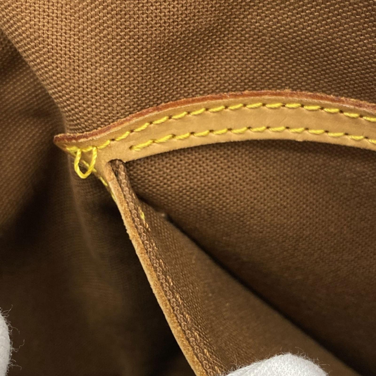 Handbag Louis Vuitton - 9