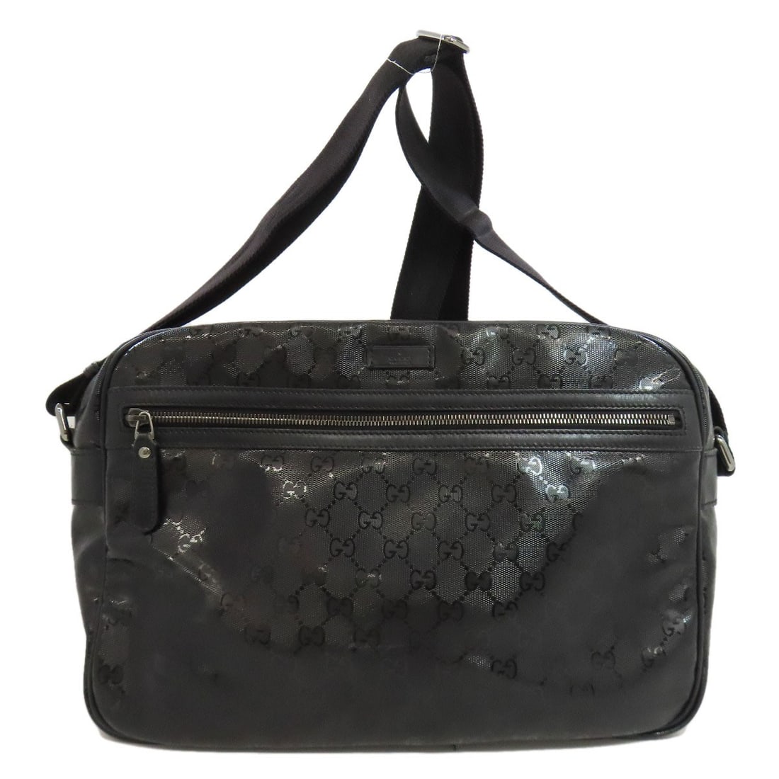 PVC GUCCI 211107 GG implementation Shoulder Bag: PVC GUCCI 211107 GG implementation Shoulder Bag This listing features PVC GUCCI 211107 GG implementation Shoulder Bag. Item specifics are provided below. Item Specifics: Brand: GUCCI Style: Shoulder B