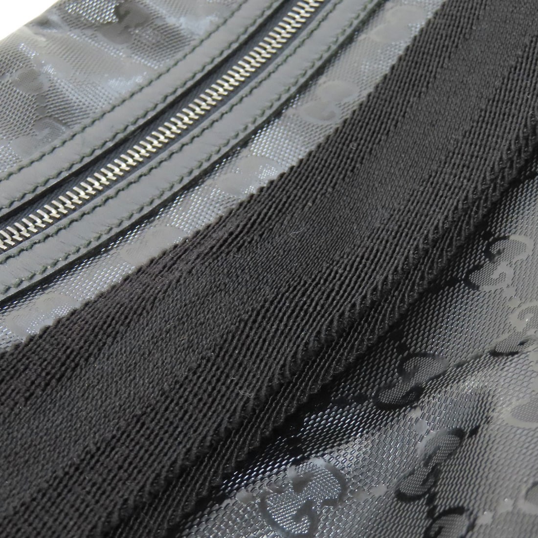 PVC GUCCI 211107 GG implementation Shoulder Bag - 20