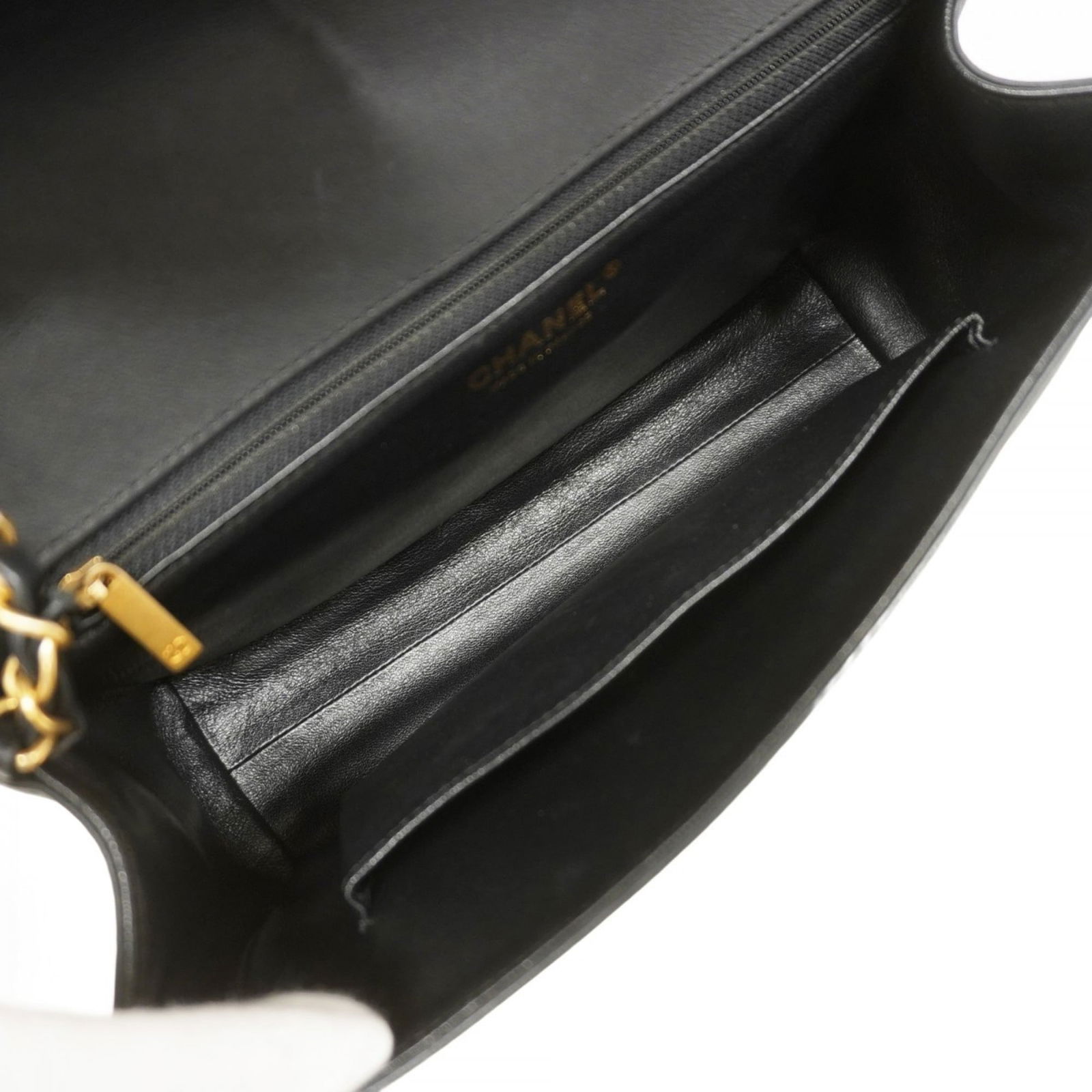 Leather Chanel Handbag - 4