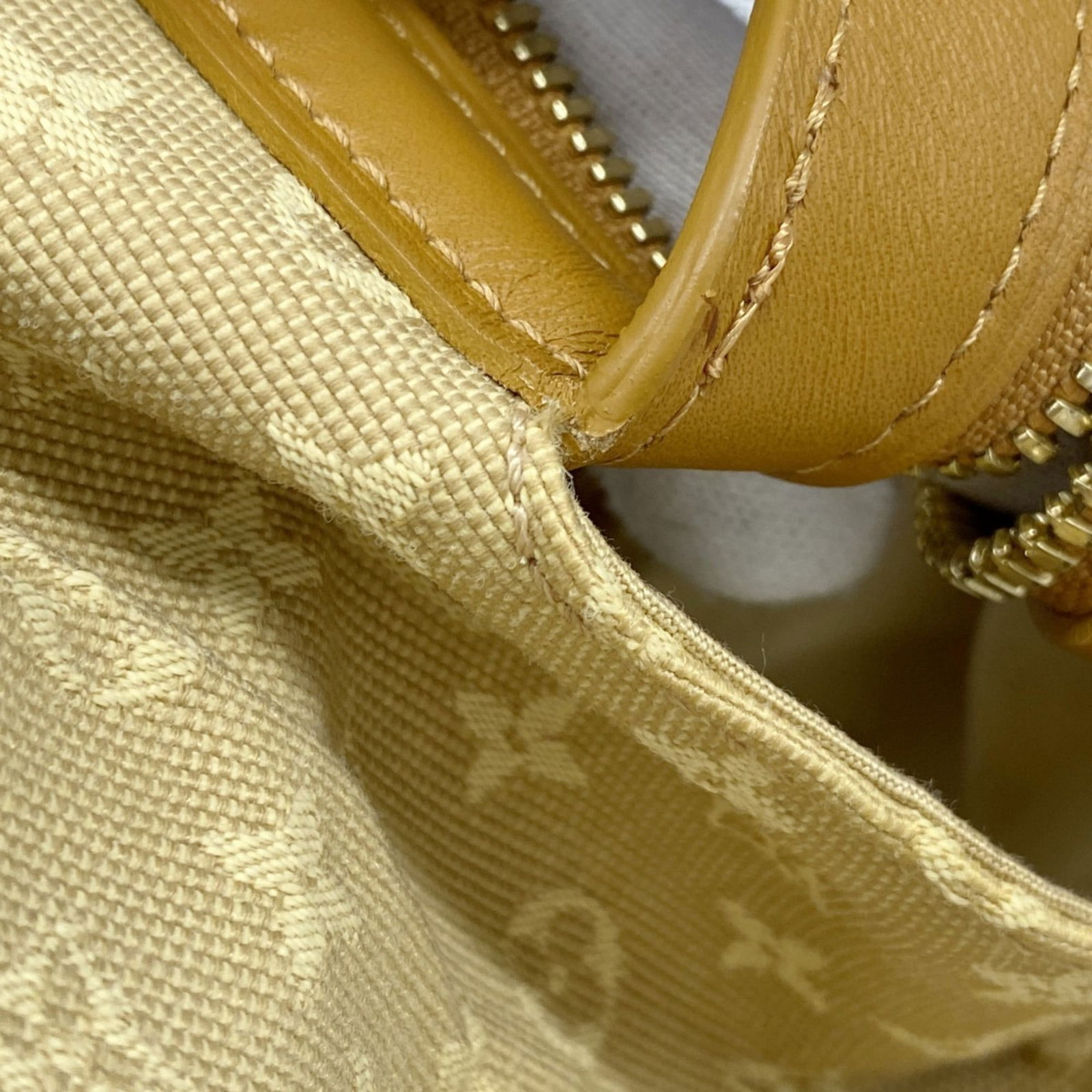 Handbag Louis Vuitton - 7