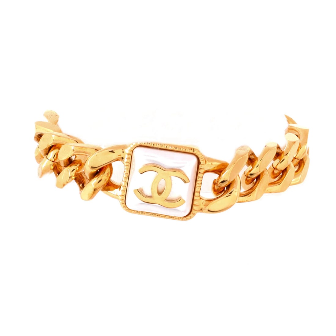 Pearl Chanel Square CC Plate Chunky Chain Bracelet Metal with Faux: Pearl Chanel Square CC Plate Chunky Chain Bracelet Metal with Faux This listing features Pearl Chanel Square CC Plate Chunky Chain Bracelet Metal with Faux. Item specifics are provided below. Item Spe