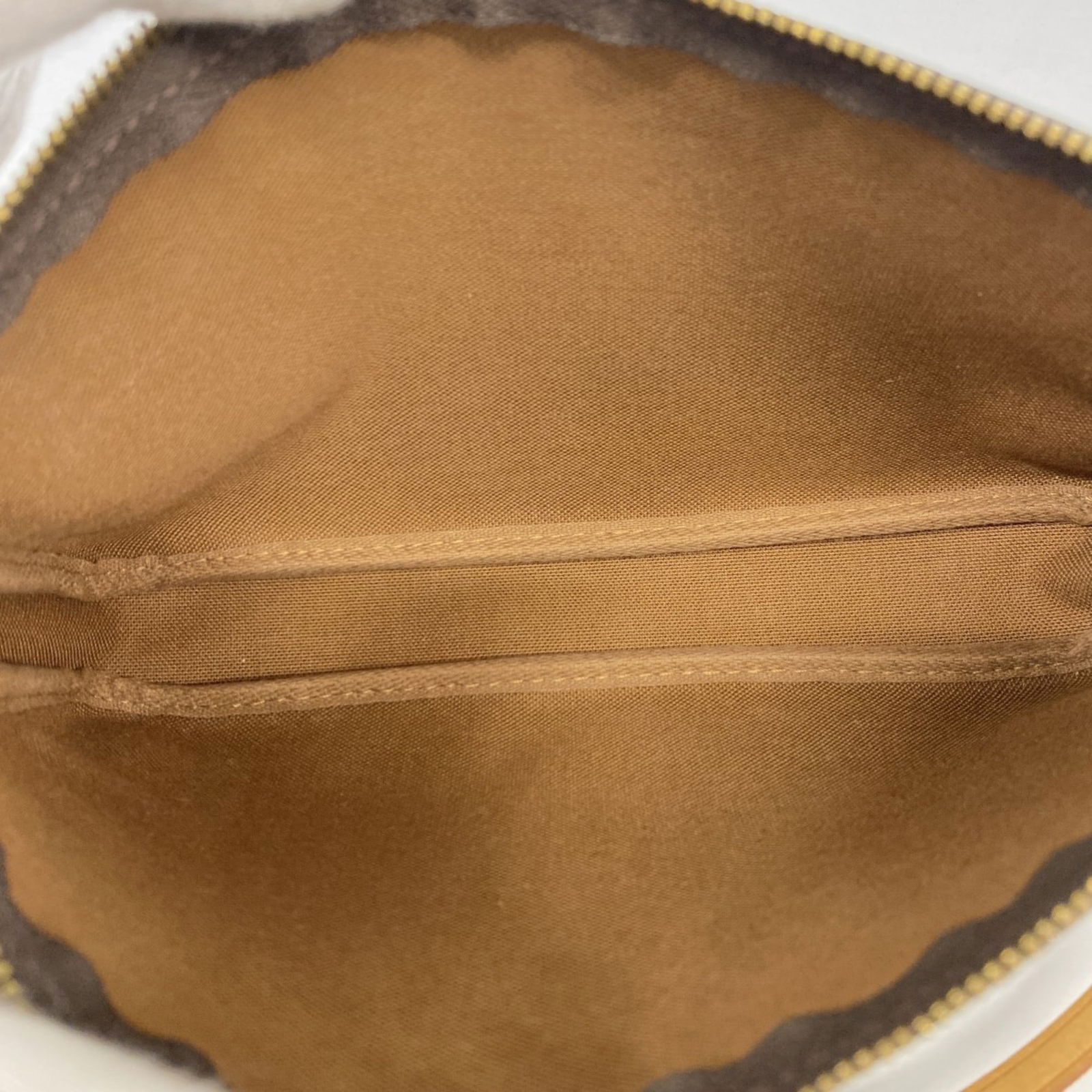 Pouch Louis Vuitton - 4