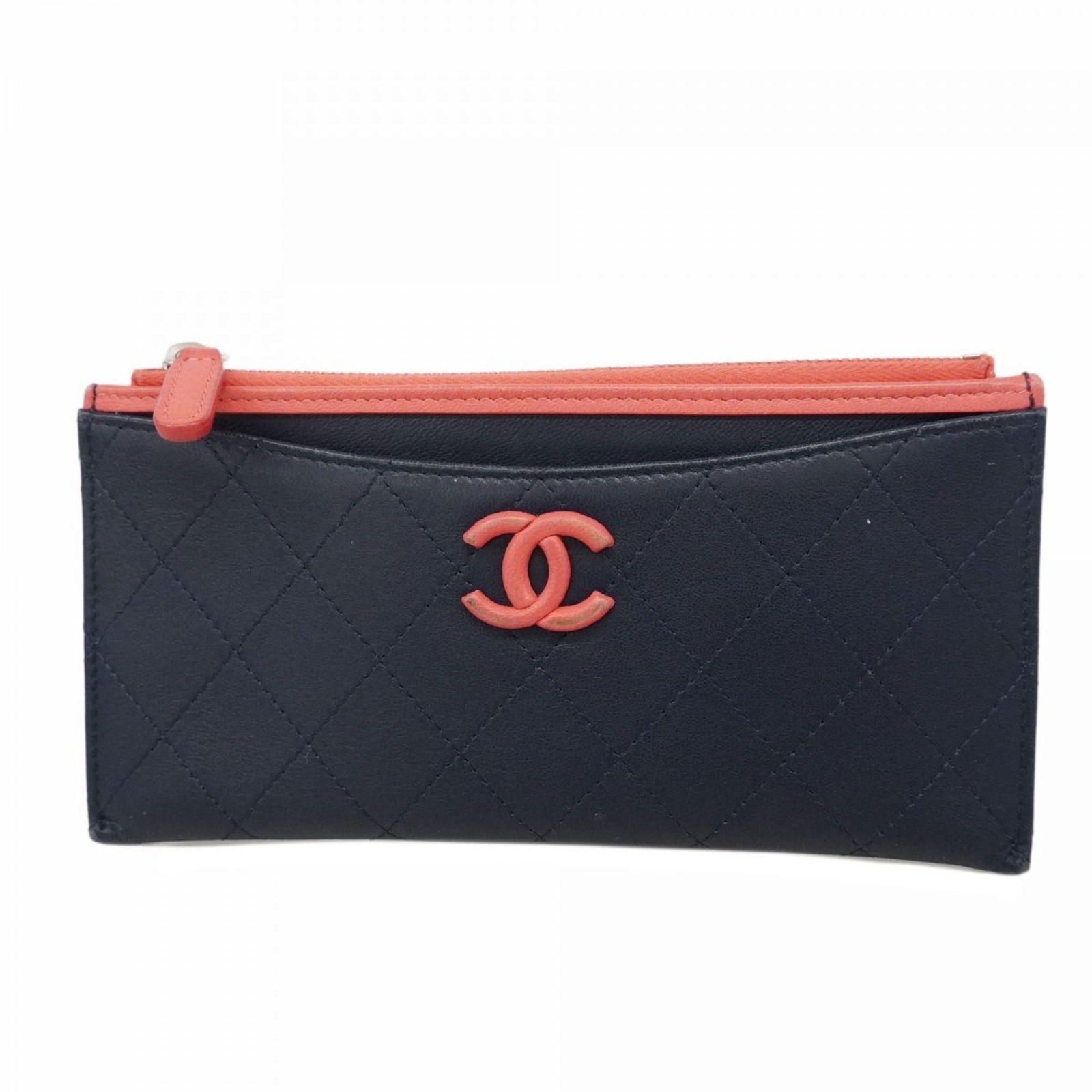Leather Chanel Long Wallet (Bi-Fold): Leather Chanel Long Wallet (Bi-Fold) This listing features Leather Chanel Long Wallet (Bi-Fold). Item specifics are provided below. Item Specifics: Brand: Chanel Type: Long Wallet (Bi-Fold) Gender: Wo