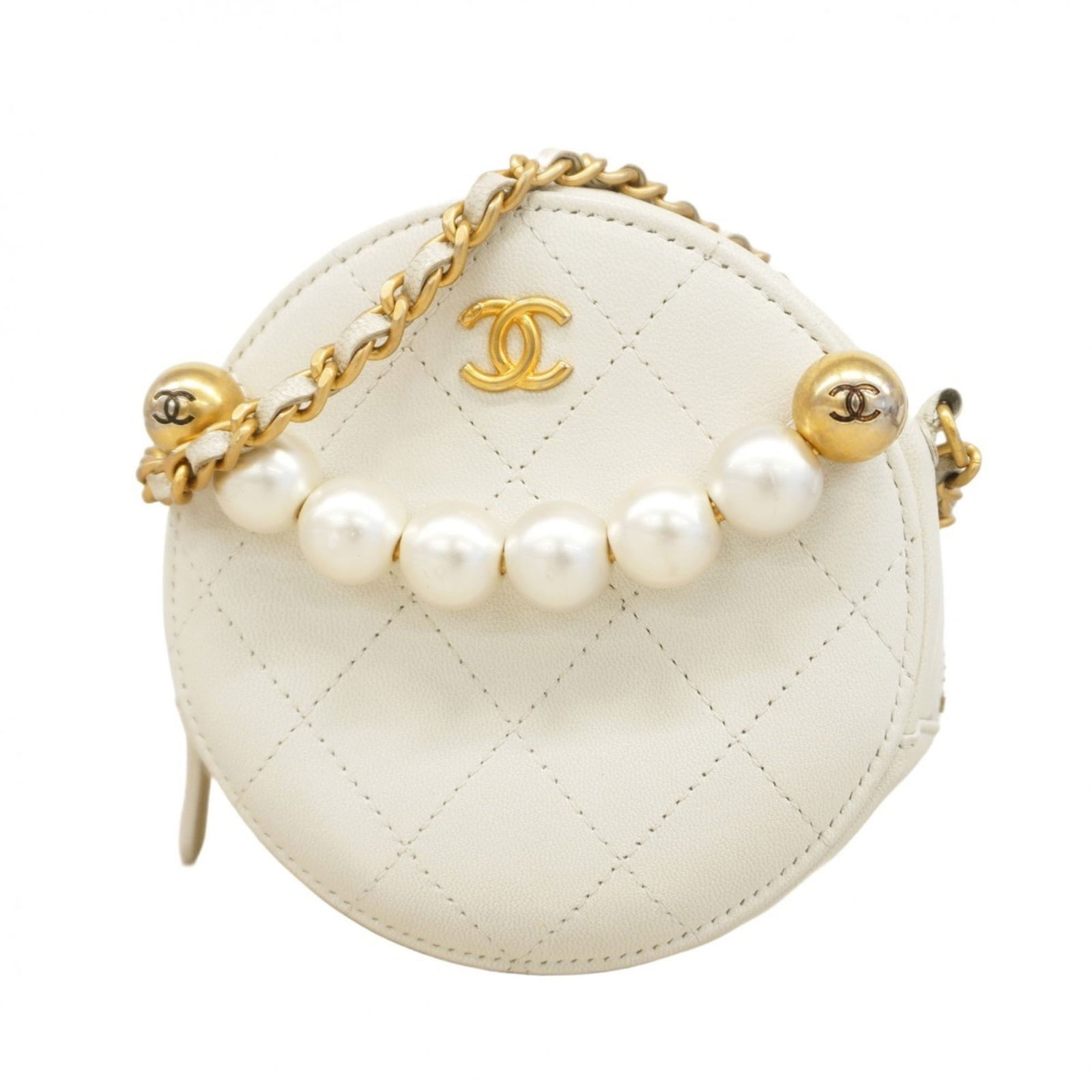 Leather Chanel Shoulder Bag: Leather Chanel Shoulder Bag This listing features Leather Chanel Shoulder Bag. Item specifics are provided below. Item Specifics: Brand: Chanel Type: Shoulder Bag Material: Leather Color: White