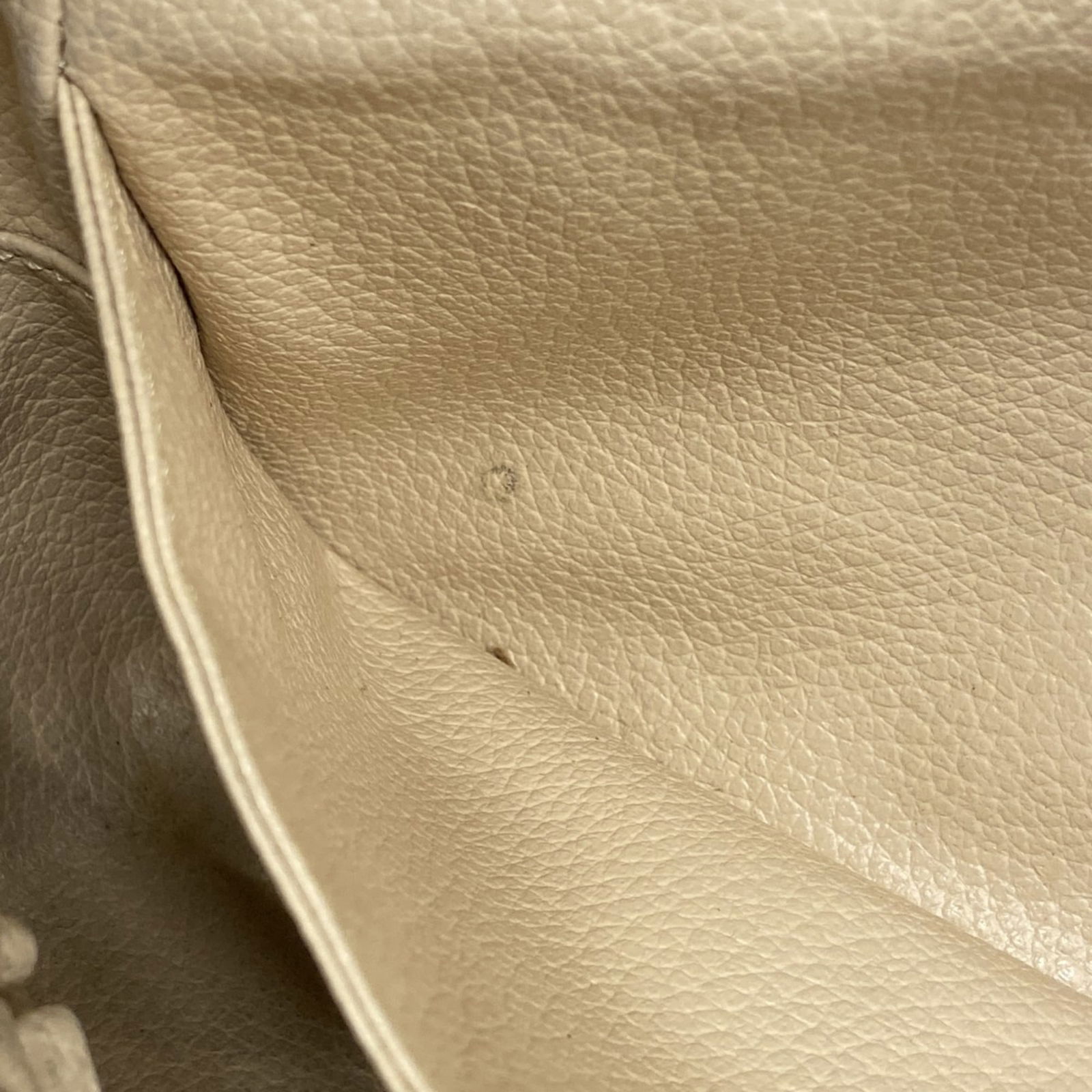 Pouch Louis Vuitton - 10