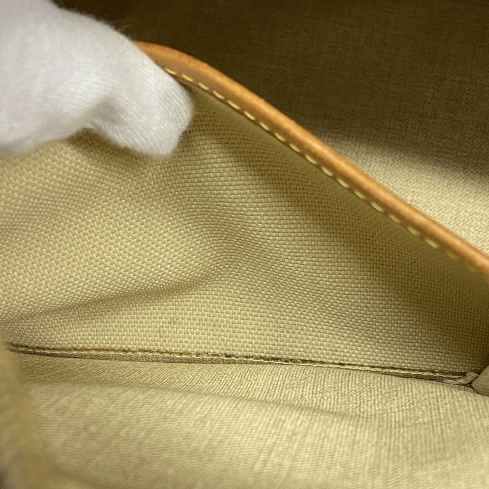 Handbag Louis Vuitton - 12