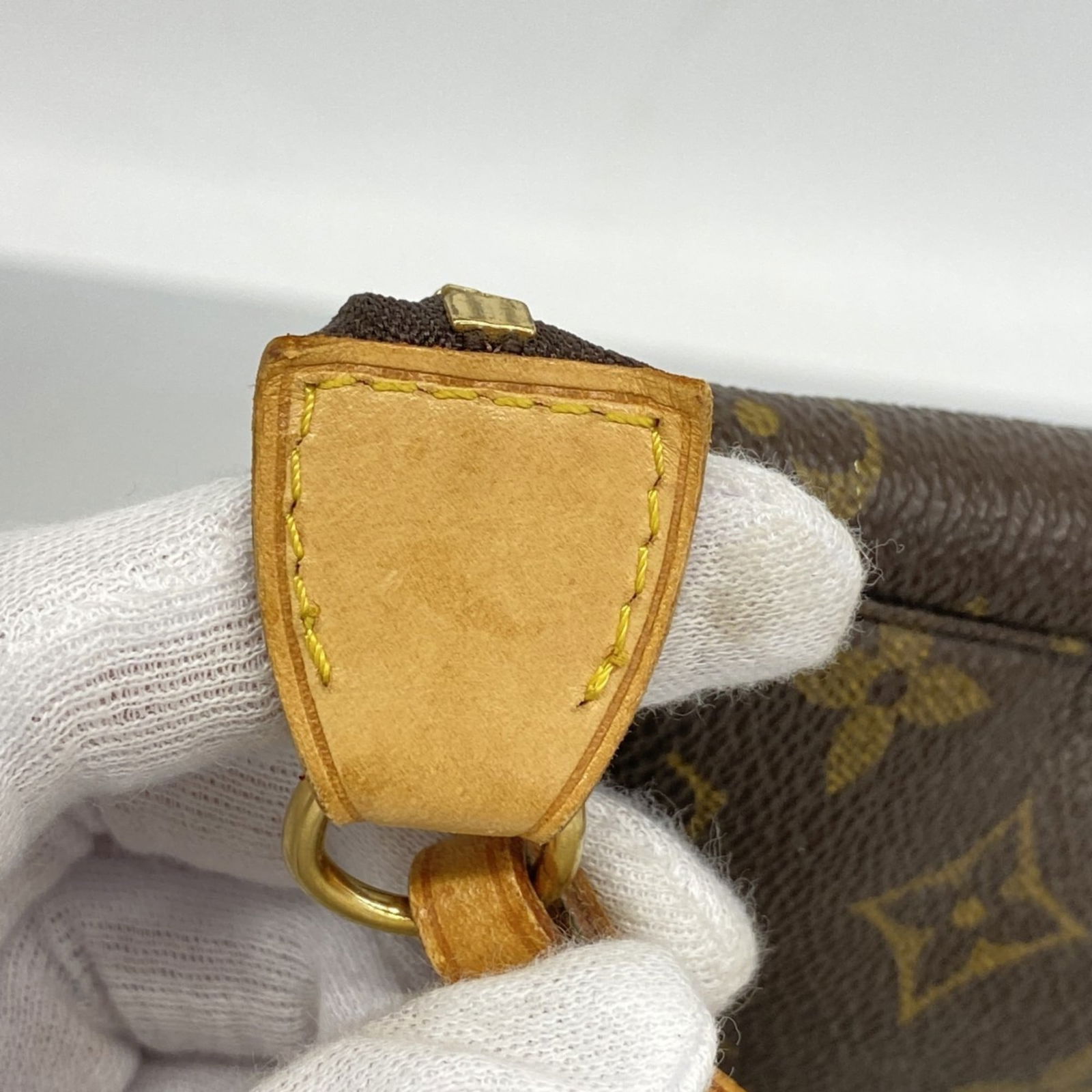 Pouch Louis Vuitton - 10