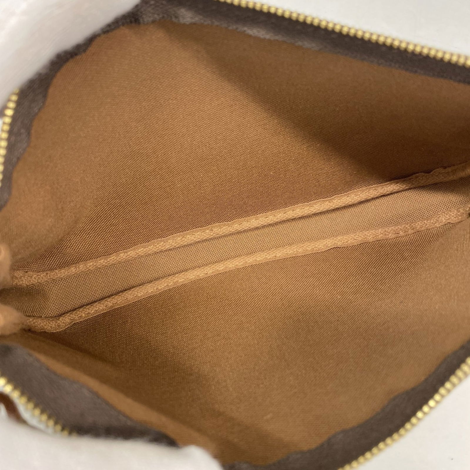 Pouch Louis Vuitton - 4