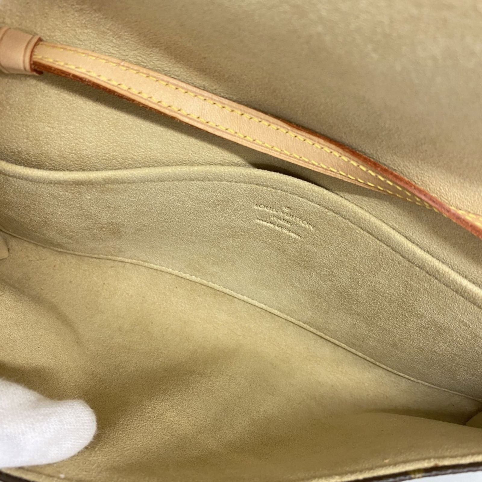 Bag Louis Vuitton Shoulder - 4