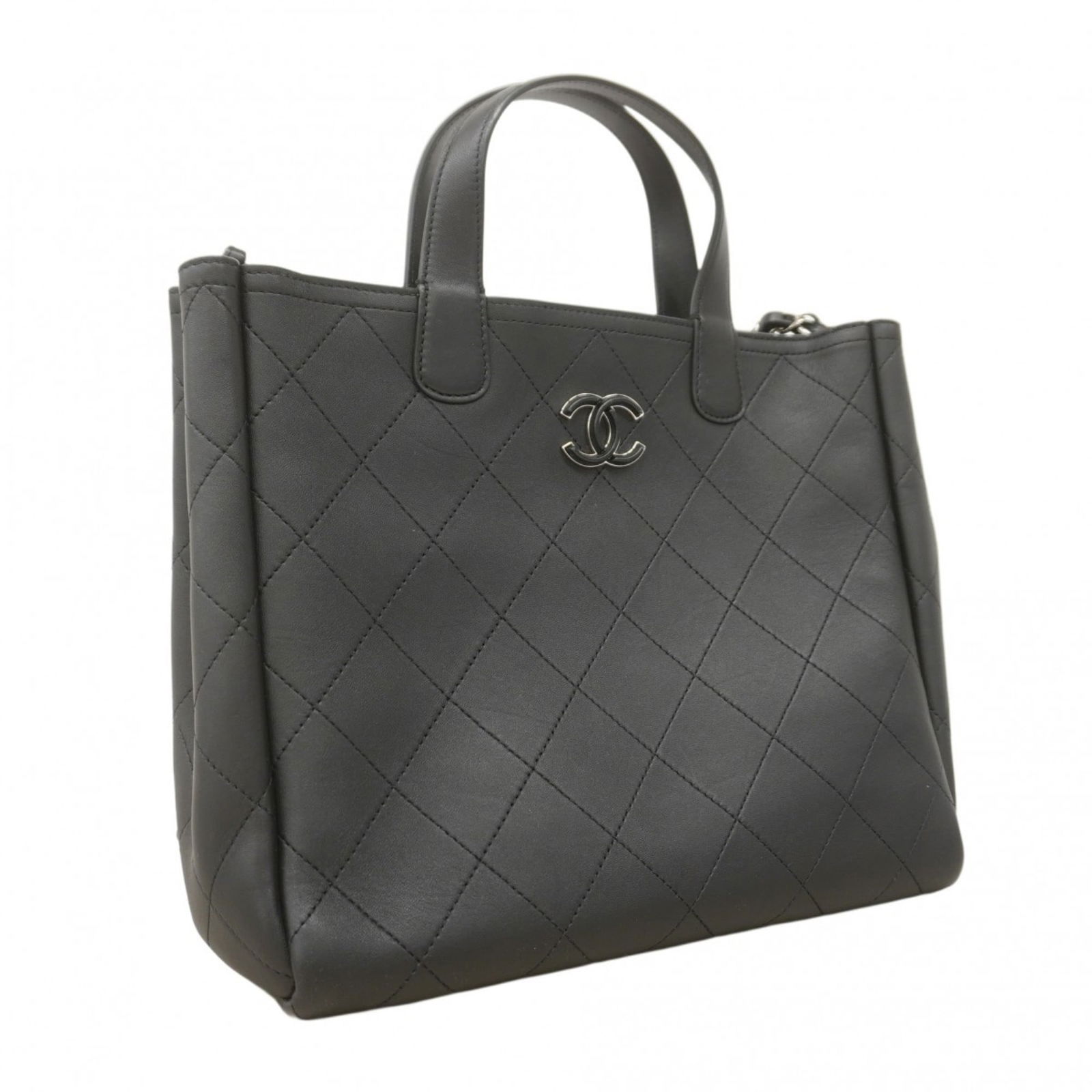 Leather Chanel Handbag - 2