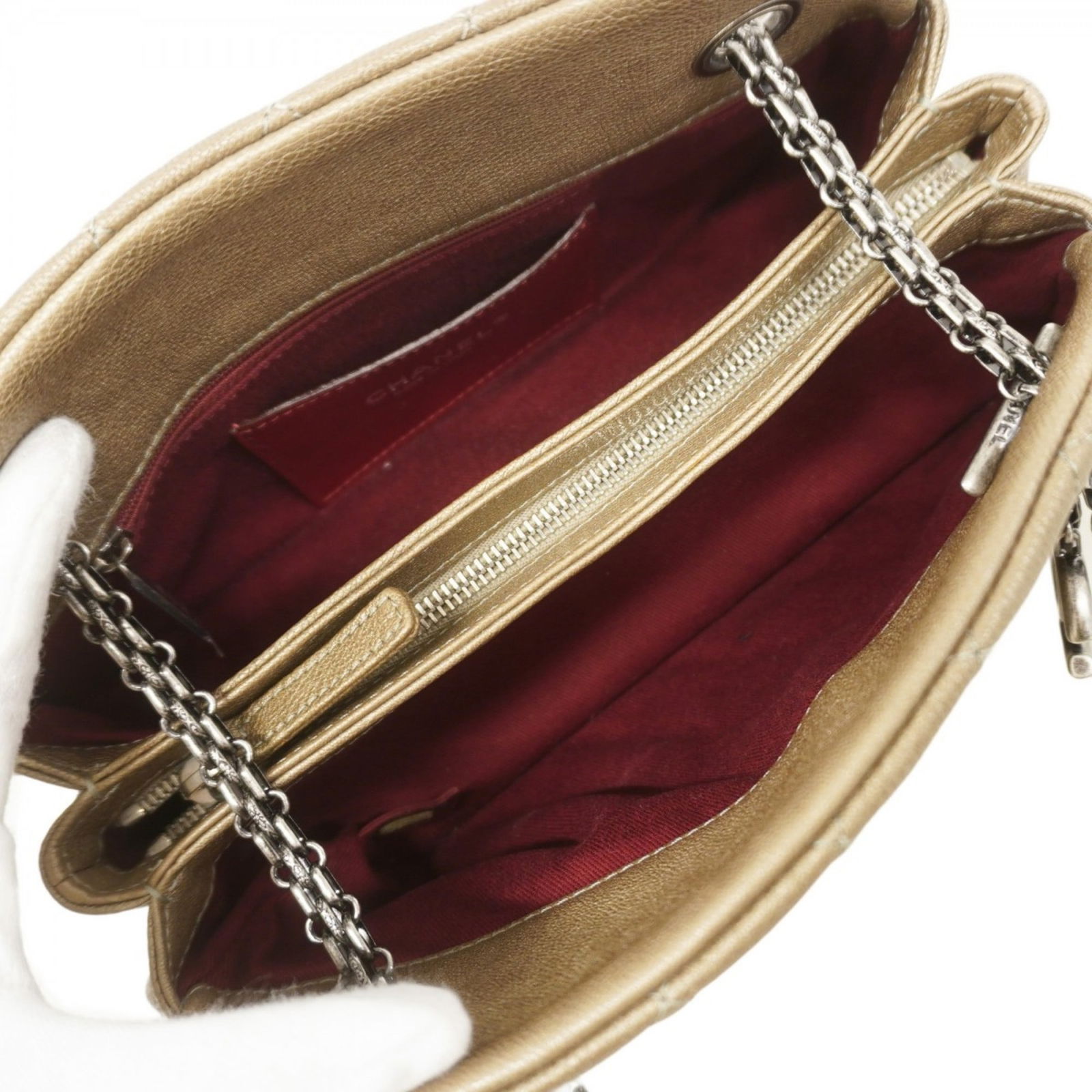 Leather Chanel Handbag - 4