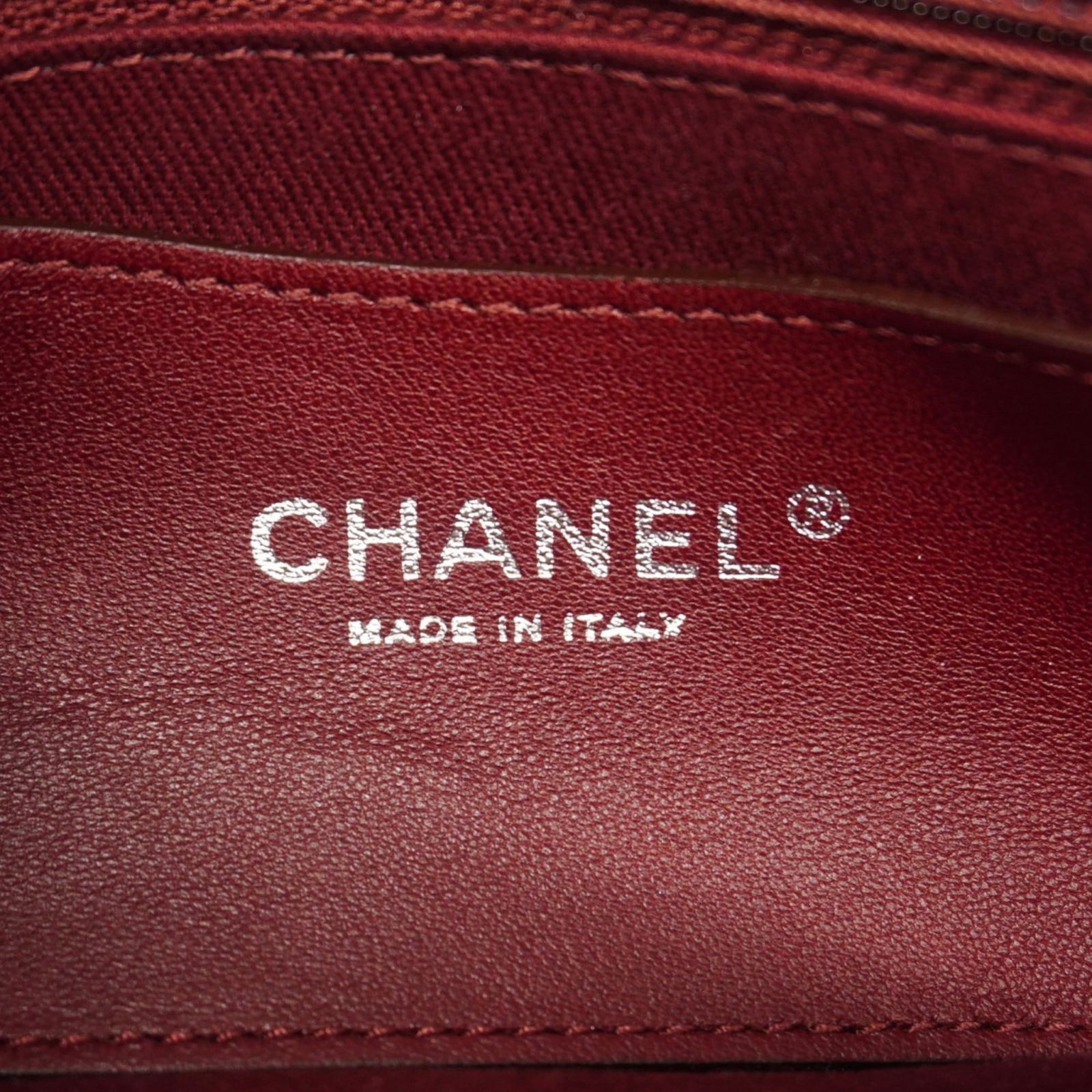 Leather Chanel Handbag - 5