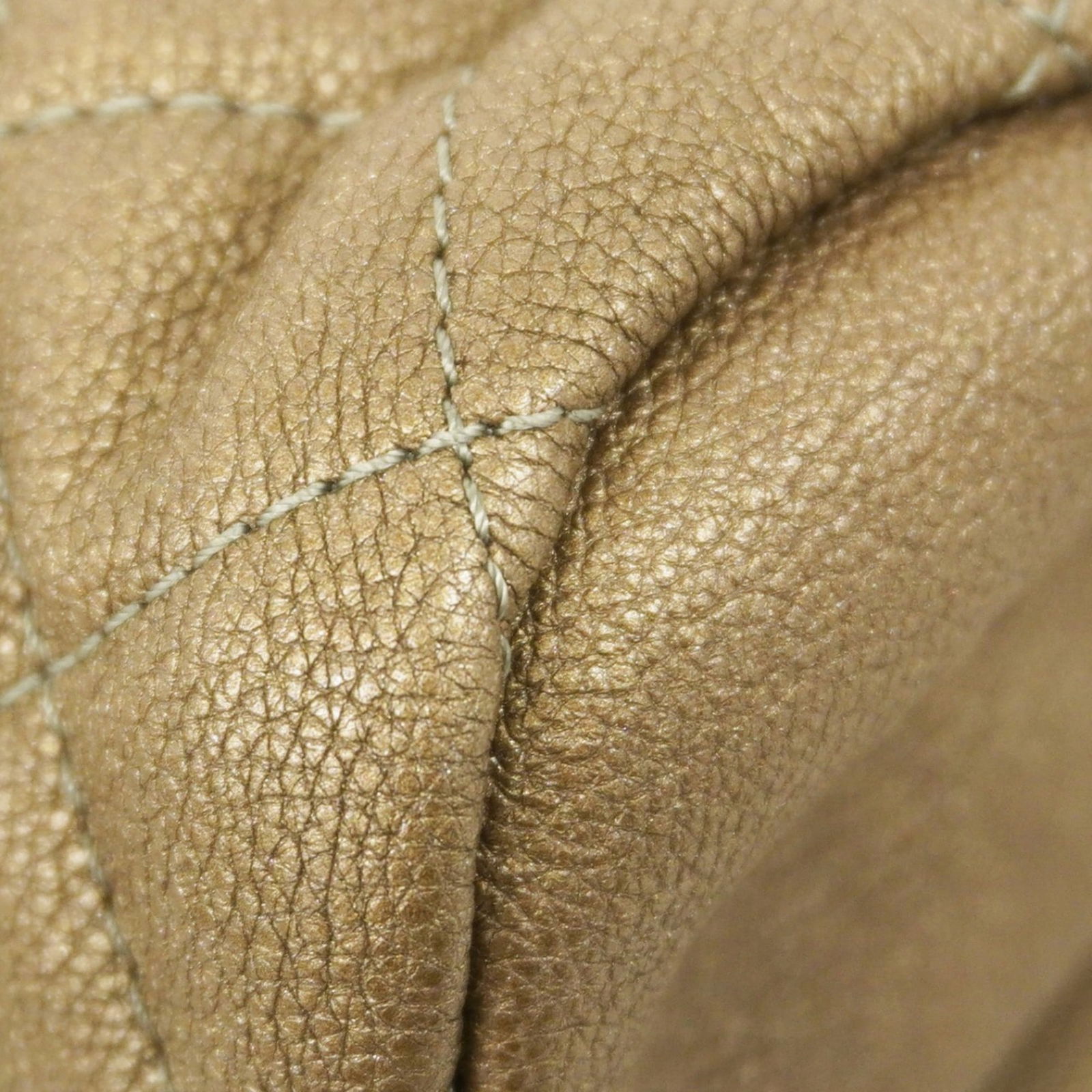 Leather Chanel Handbag - 6