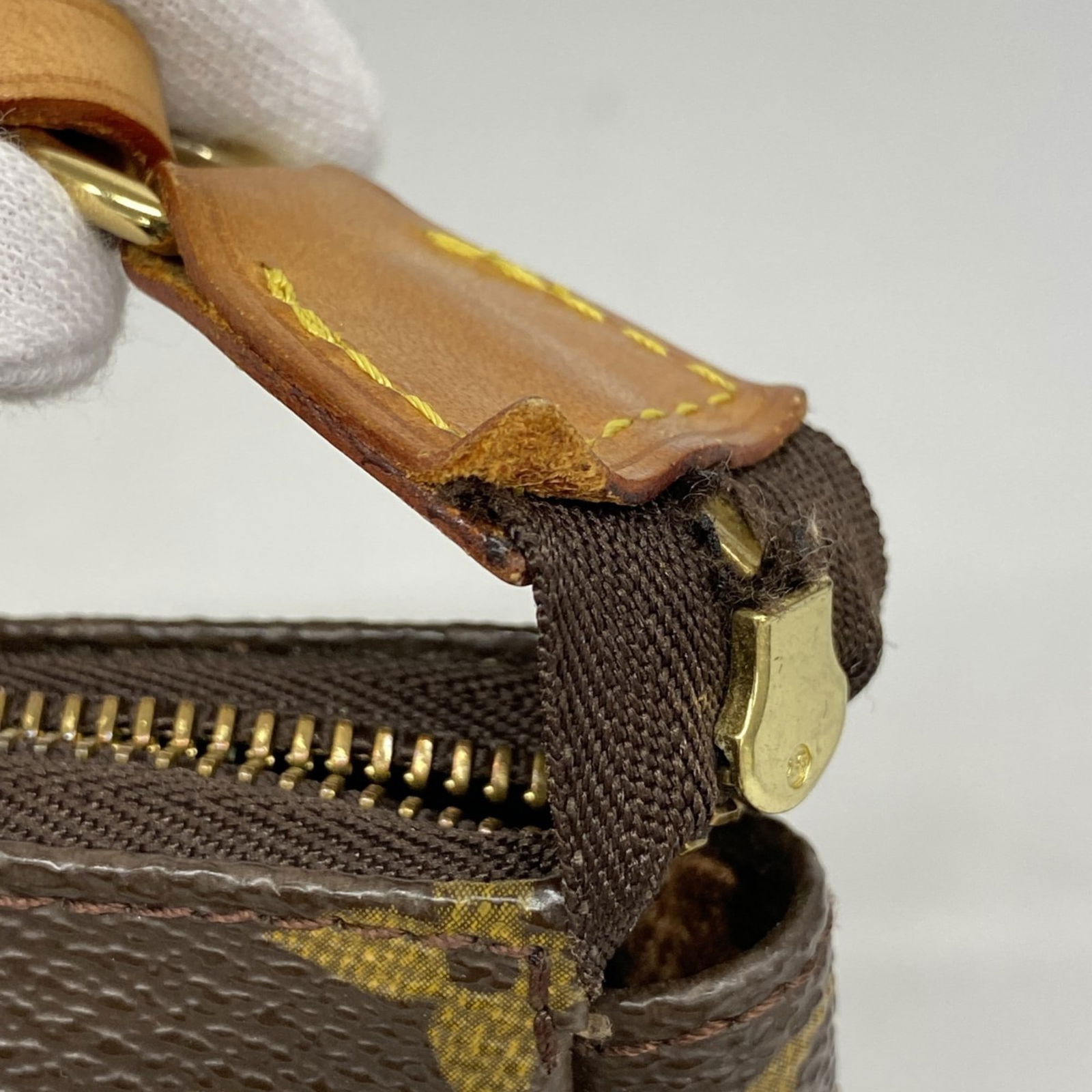 Pouch Louis Vuitton - 6