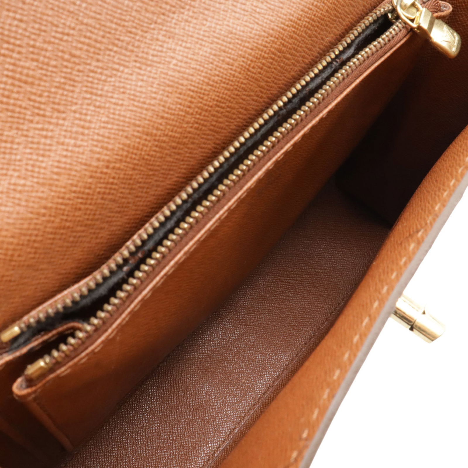 Monogram Louis Vuitton Handbag - 7