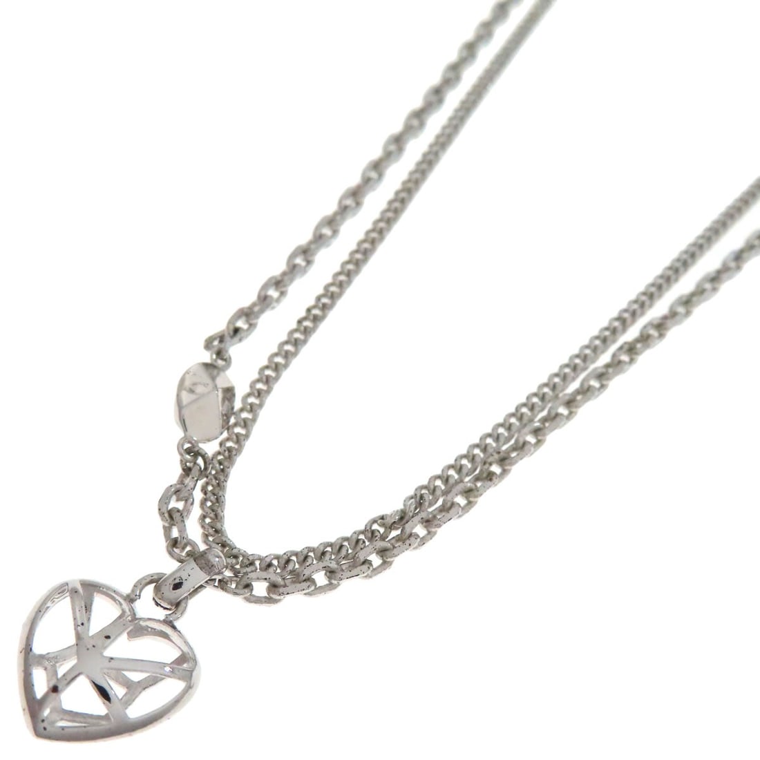 Metal CHRISTIAN DIOR Heart shape Necklace: Metal CHRISTIAN DIOR Heart shape Necklace This listing features Metal CHRISTIAN DIOR Heart shape Necklace. Item specifics are provided below. Item Specifics: Brand: CHRISTIAN DIOR Style: Necklace