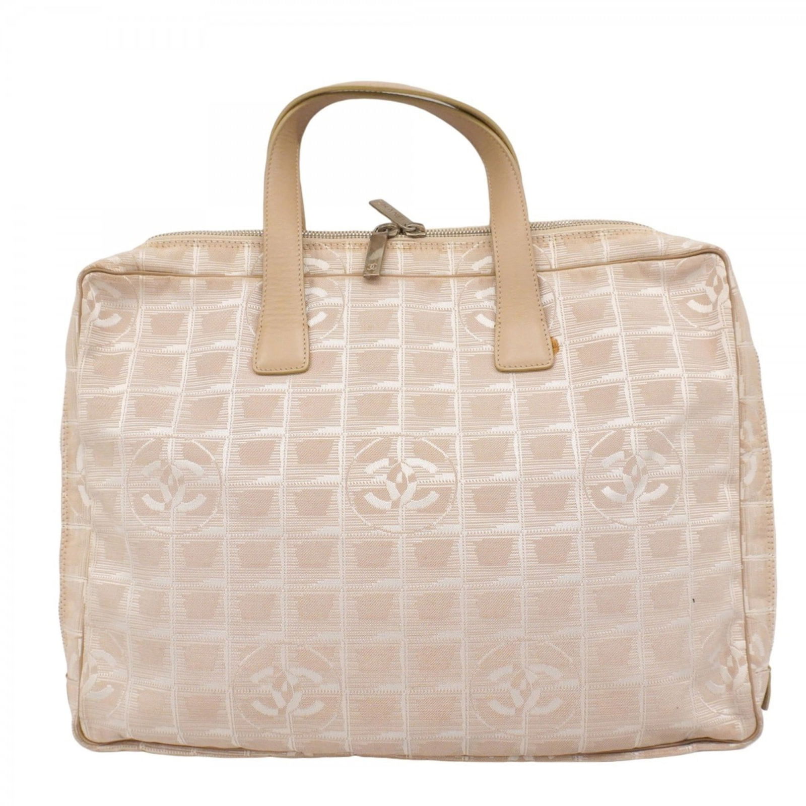 Nylon Chanel Handbag: Nylon Chanel Handbag This listing features Nylon Chanel Handbag. Item specifics are provided below. Item Specifics: Brand: Chanel Type: Handbag Material: Nylon Color: Beige Hardware Color: Silver Gend