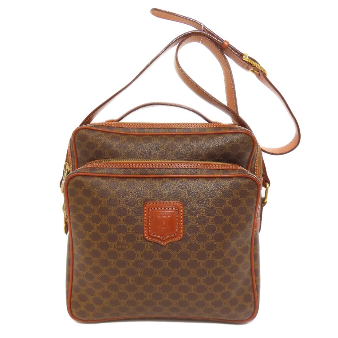 PVC CELINE Macadam 2WAY Shoulder Bag: PVC CELINE Macadam 2WAY Shoulder Bag This listing features PVC CELINE Macadam 2WAY Shoulder Bag. Item specifics are provided below. Item Specifics: Brand: CELINE Style: Shoulder Bag Exterior