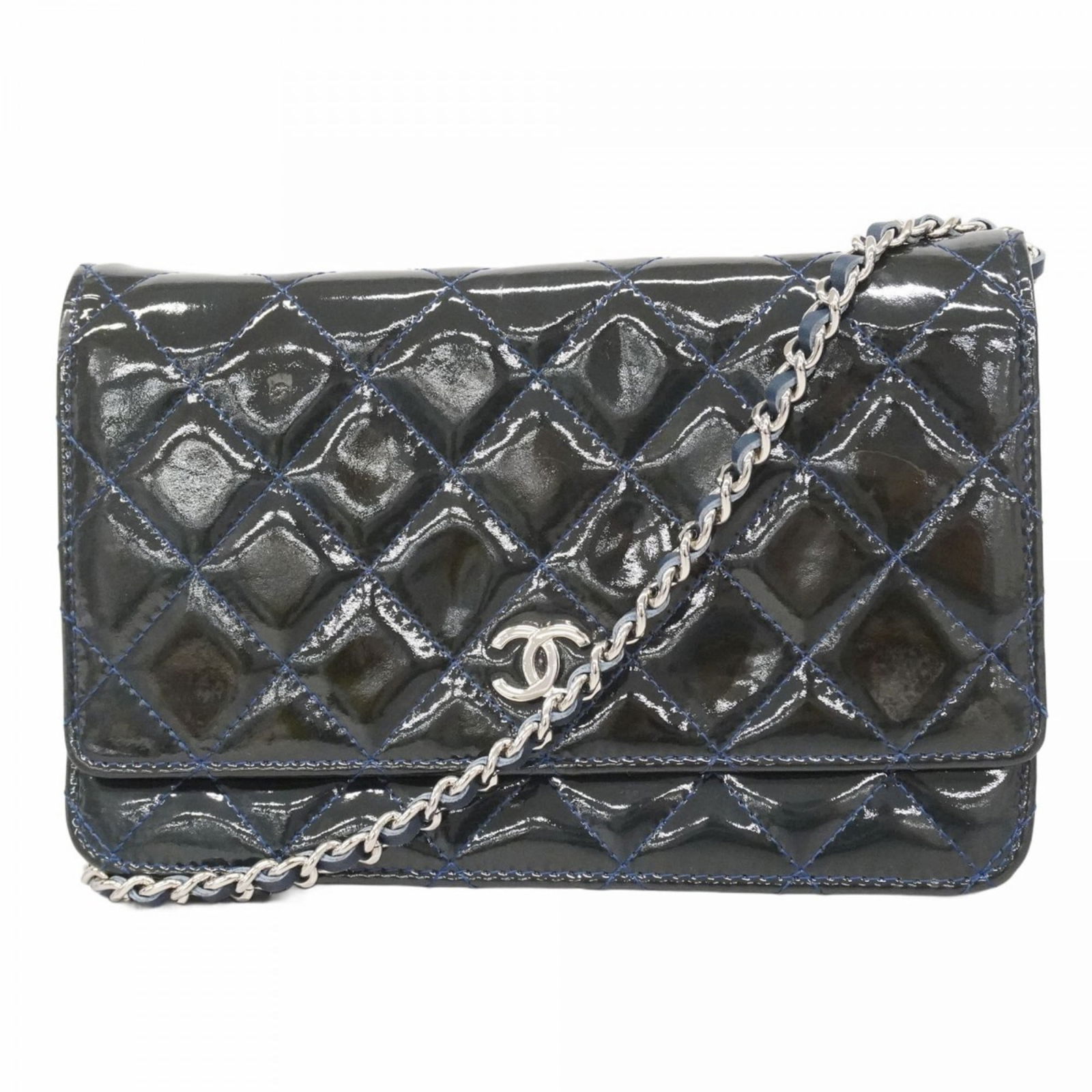 Leather Chanel Chain/ Shoulder Wallet Patent: Leather Chanel Chain/ Shoulder Wallet Patent This listing features Leather Chanel Chain/ Shoulder Wallet Patent. Item specifics are provided below. Item Specifics: Brand: Chanel Type: Chain/Shoulder