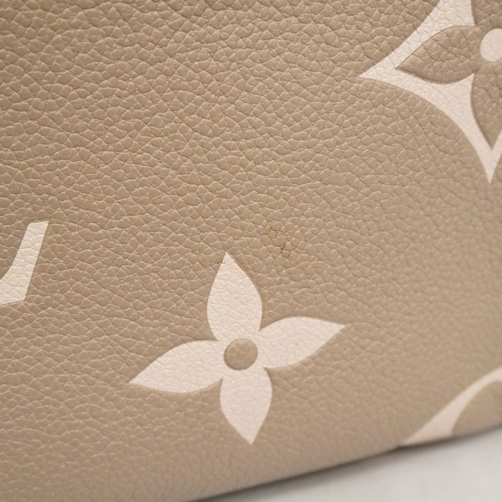 Handbag Louis Vuitton - 9