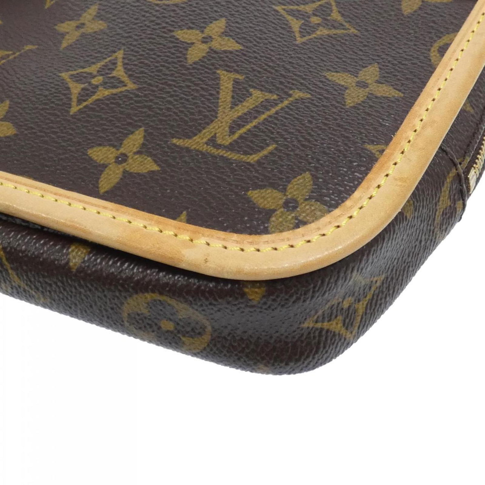 Monogram Louis Vuitton Shoulder Bag - 3