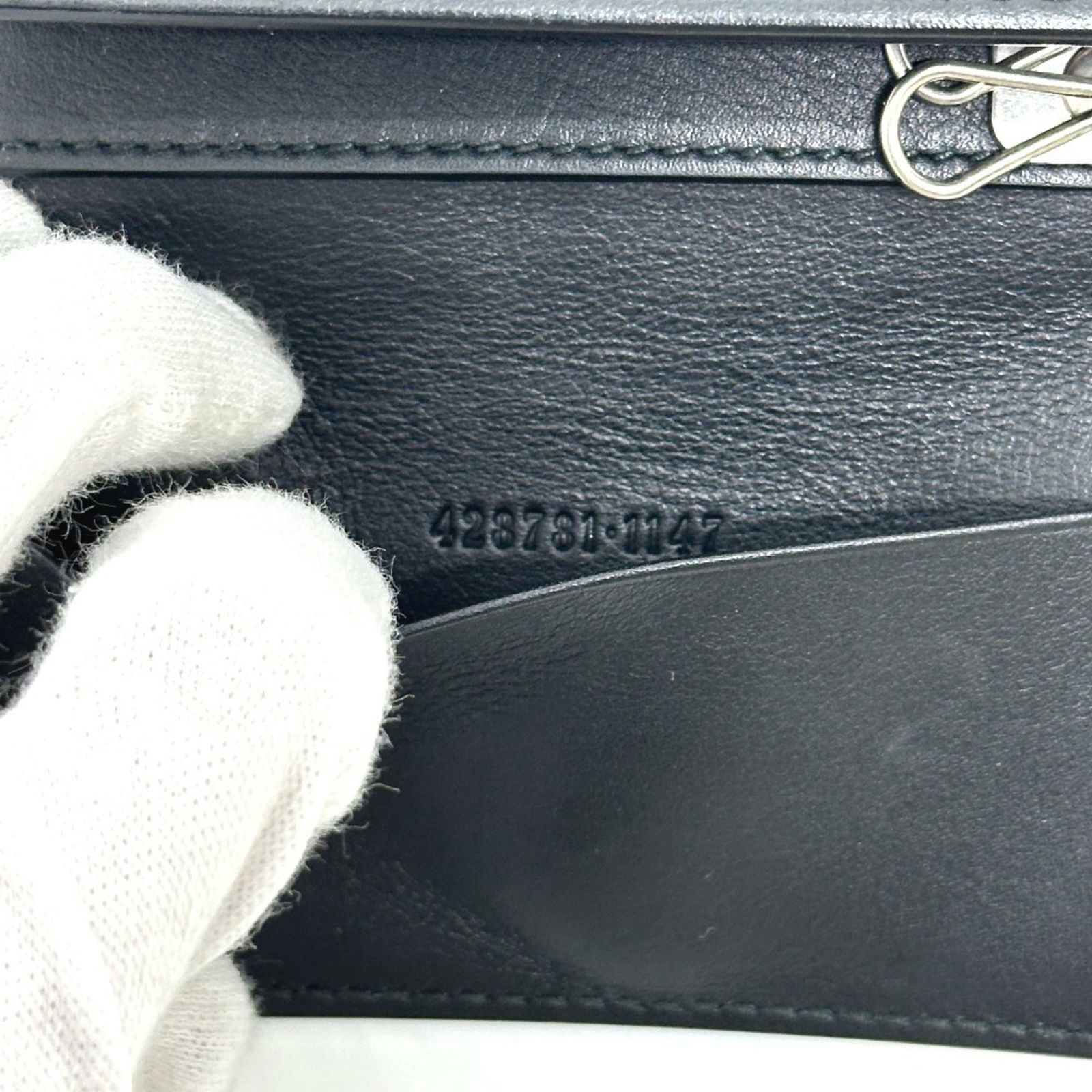 Leather Gucci Keycase - 11