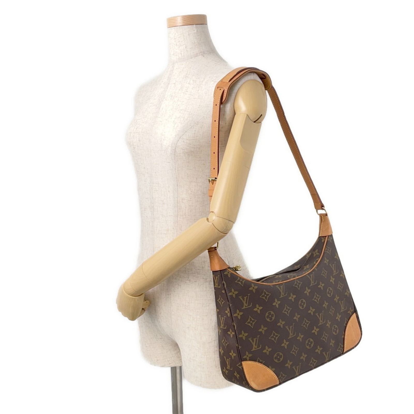 Monogram Louis Vuitton Shoulder Bag - 4