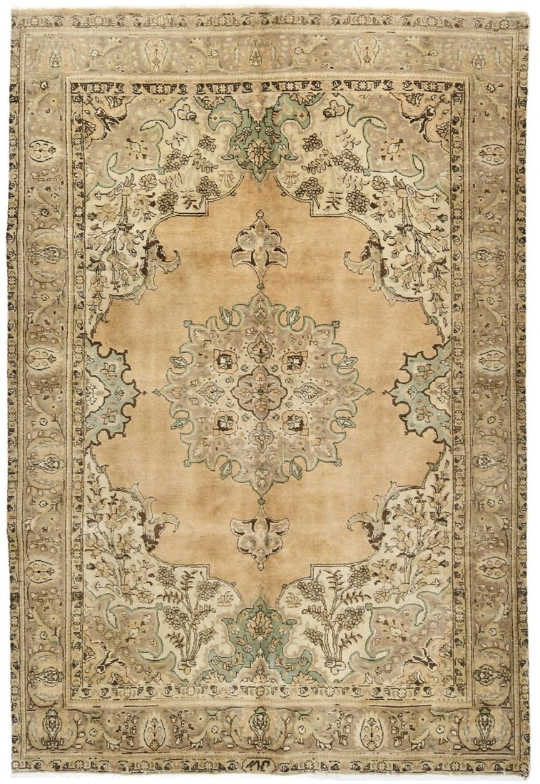 ft Distressed Vintage Oriental Rug Beige Floral Wool Carpet Semi-Antique 7X10 (1 of 19)