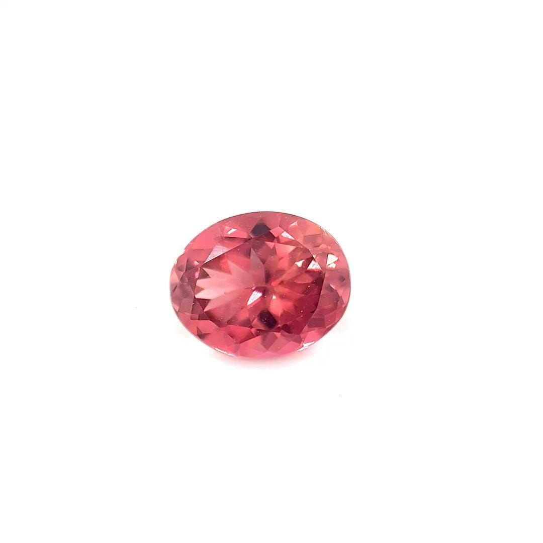 Loose Tourmaline Gemstone - Oval 1.31ct Pink SI: Loose Tourmaline Gemstone - Oval 1.31ct Pink SI This listing features Loose Tourmaline Gemstone - Oval 1.31ct Pink SI. Item specifics are provided below. Item Specifics: Type: Tourmaline Carat: 1.31