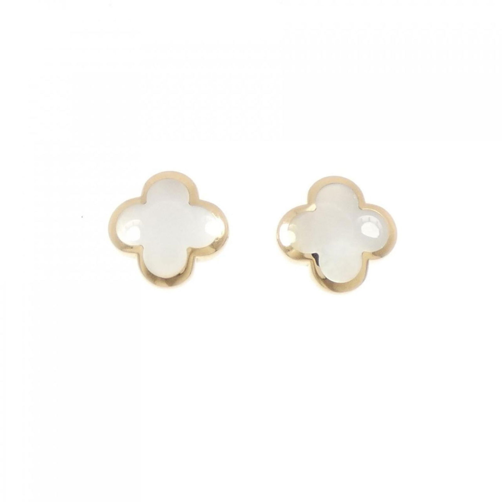 (18K) Van Cleef & Arpels Stud Earrings Yellow Gold (1 of 4)