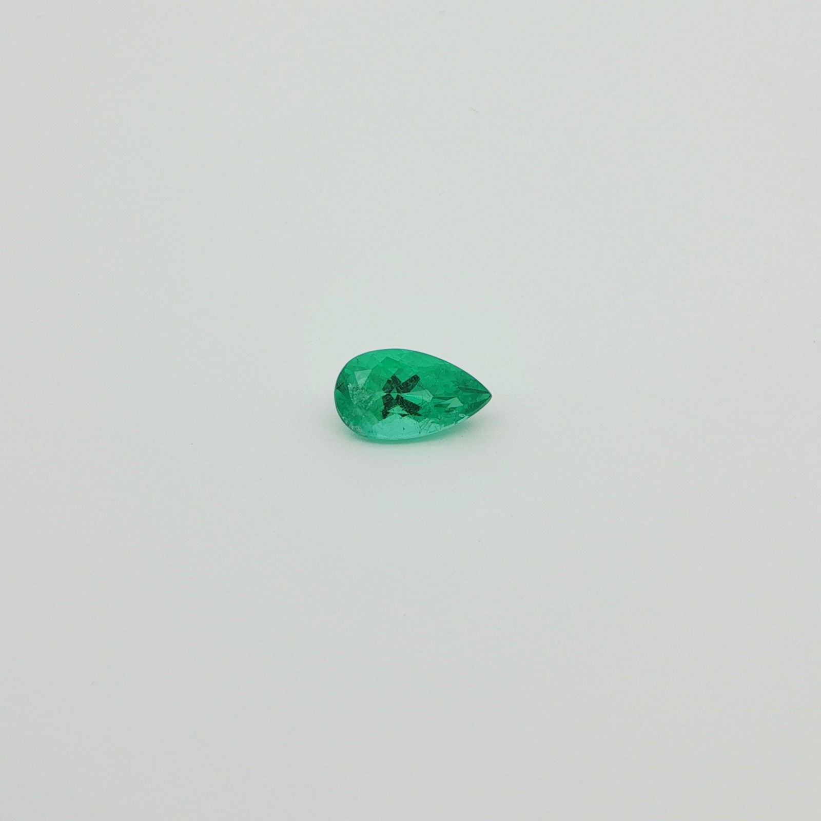 Loose Emerald Gemstone - GSI Pear 1.59ct Green SI (1 of 1)