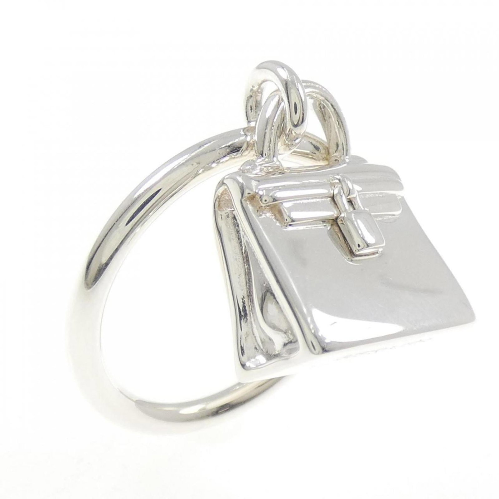 925 Hermes Band Ring Silver: 925 Hermes Band Ring Silver This listing features 925 Hermes Band Ring Silver. Item specifics are provided below. Item Specifics: Brand: Hermes Type: Band Ring Gender: Women Material: Silver 925