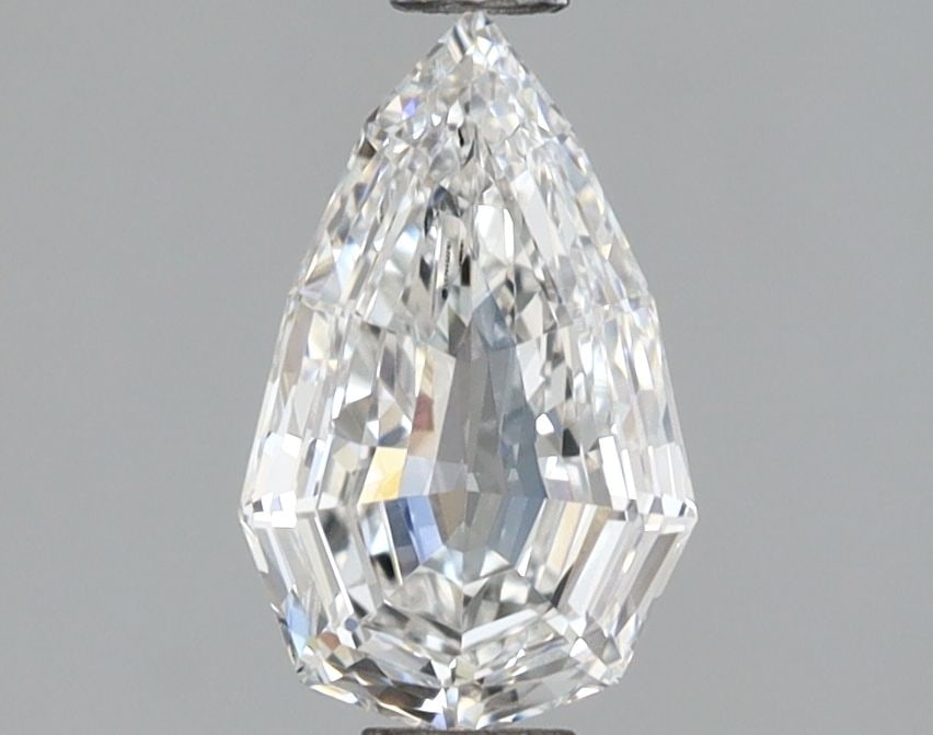 Loose Lab Diamond - IGI Pear 1.02ct E VVS2: Loose Lab Diamond - IGI Pear 1.02ct E VVS2 This listing features Loose Lab Diamond - IGI Pear 1.02ct E VVS2. Item specifics are provided below. Item Specifics: Source: This Is A Real Diamond Grown In