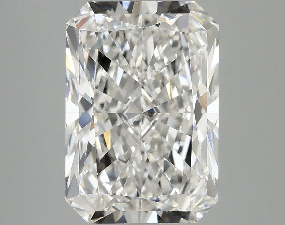 Loose Lab Diamond - IGI Radiant 3.93ct F VVS2: Loose Lab Diamond - IGI Radiant 3.93ct F VVS2 This listing features Loose Lab Diamond - IGI Radiant 3.93ct F VVS2. Item specifics are provided below. Item Specifics: Source: This Is A Real Diamond